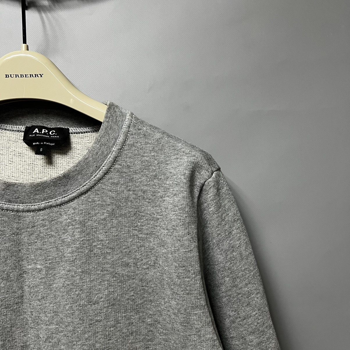A.P.C. A.P.C. Sweatshirt Crewneck Men’s Size US S / EU 44-46 / 1 - 4 Thumbnail
