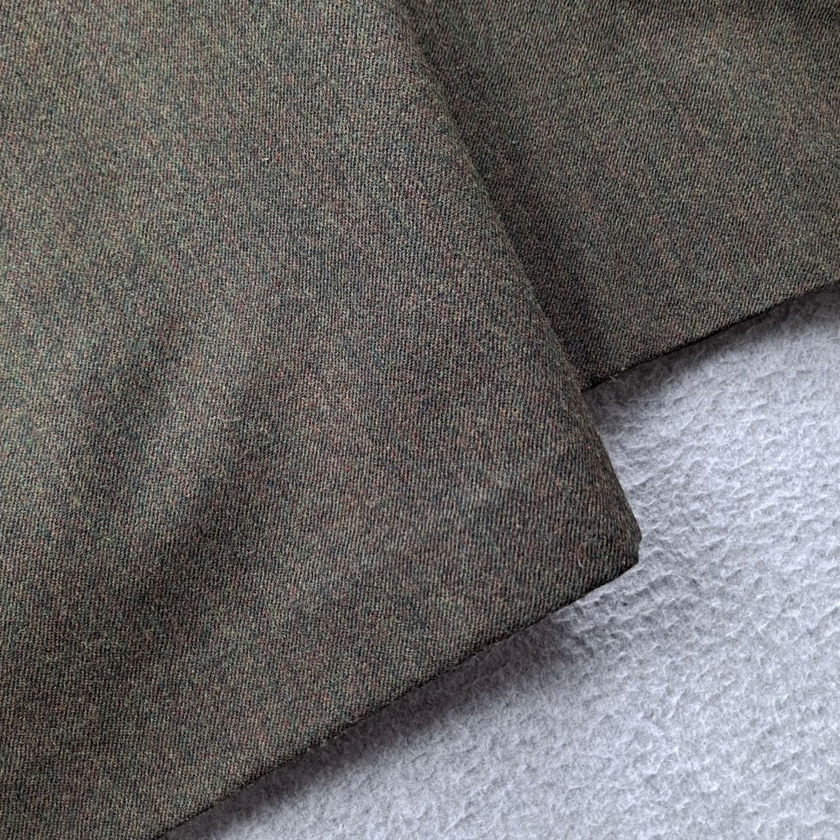 Vintage VINTAGE Joza Rae Wool Power Suit Woman 12 Brown Blazer Double-Breasted Skirt Set Womens 2-Piece Plaid Heritage Academia Office Classic 80s Men/Women Size 34" / US 12 / IT 48 - 6 Thumbnail