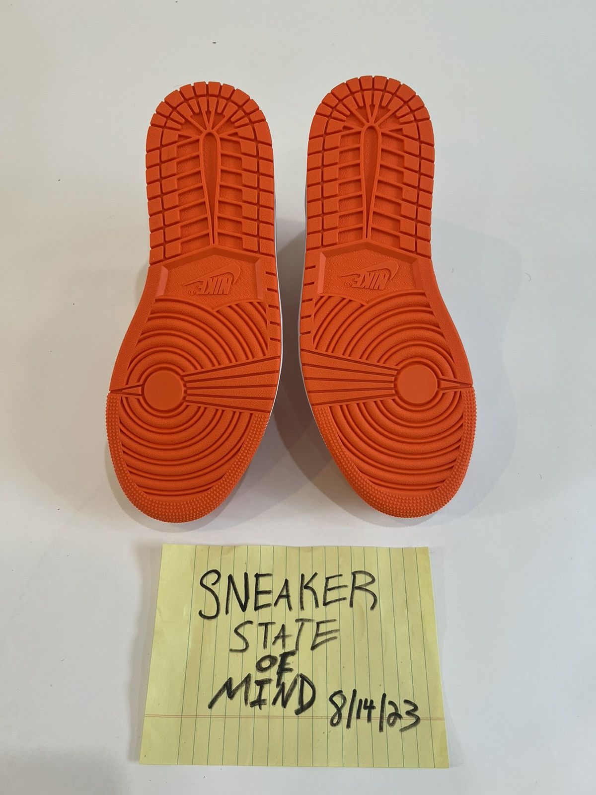 Jordan Brand × Nike BRAND NEW JORDAN 1 METALLIC ORANGE SIZE: 8.5 FAST SHIPPING Size US 8.5 / EU 41-42 - 5 Thumbnail