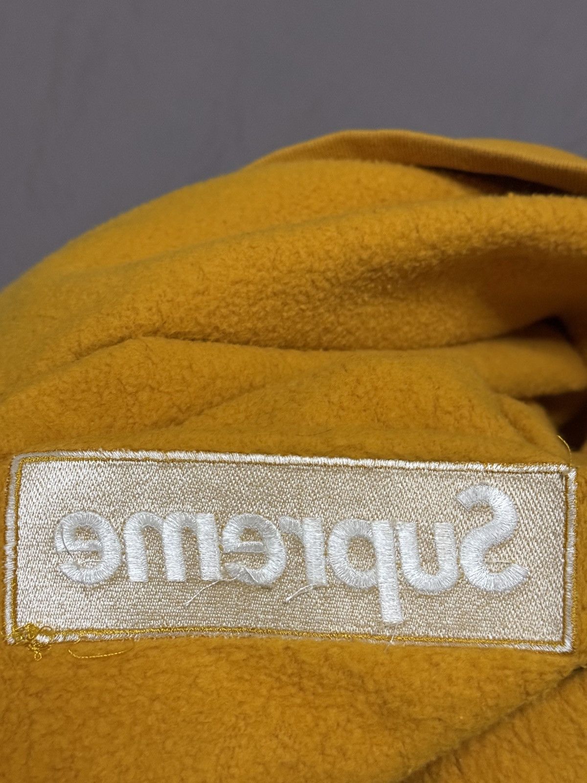 Supreme Supreme fw11 mustard box logo hoodie Size US L / EU 52-54 / 3 - 8 Thumbnail