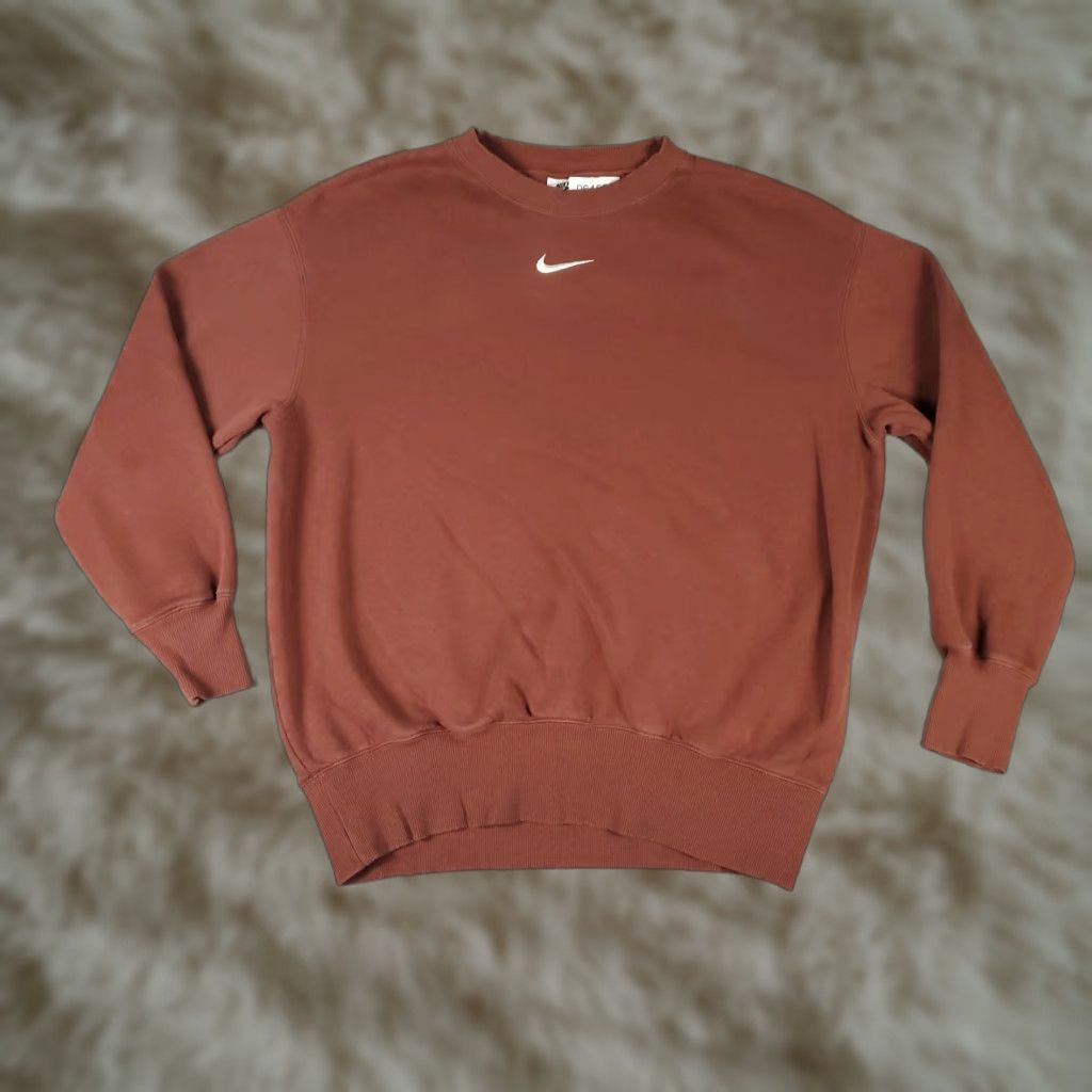 Nike Nike Sweater Mens XS Pullover Crew Neck Long Sleeve Knit - Regular Red Logo Vintage? No, but keep. Size US XS / EU 42 / 0 - 1 Thumbnail