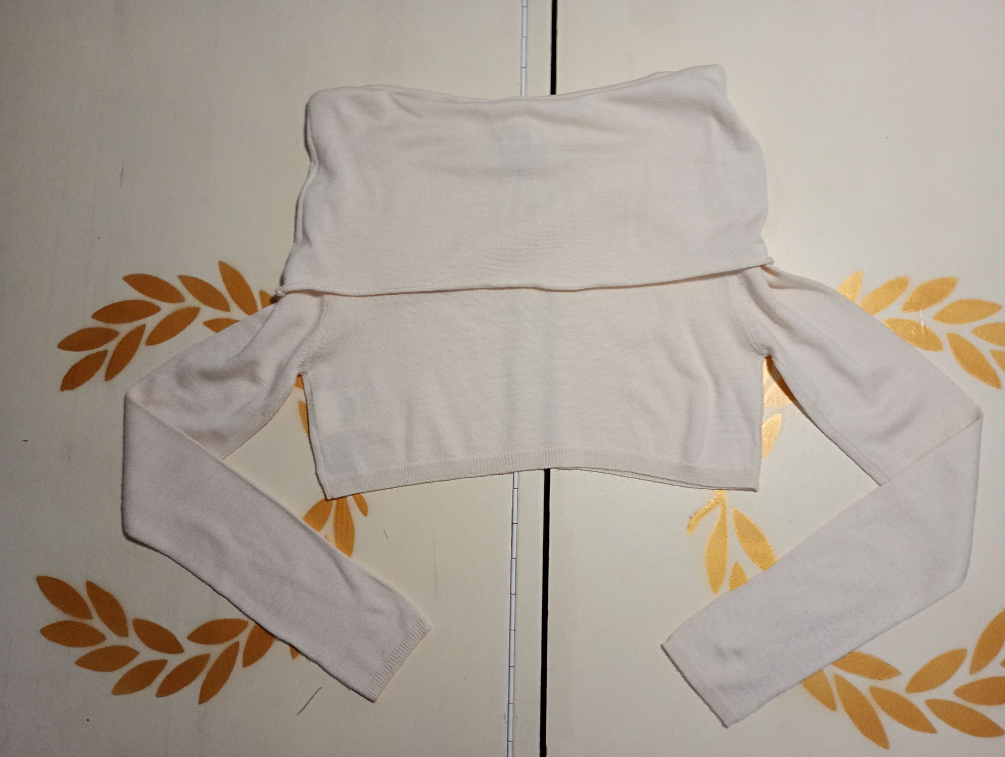 Designer × Dolce & Gabbana Dolce & Gabbana Crop Top White Size S / US 4 / IT 40 - 6 Thumbnail