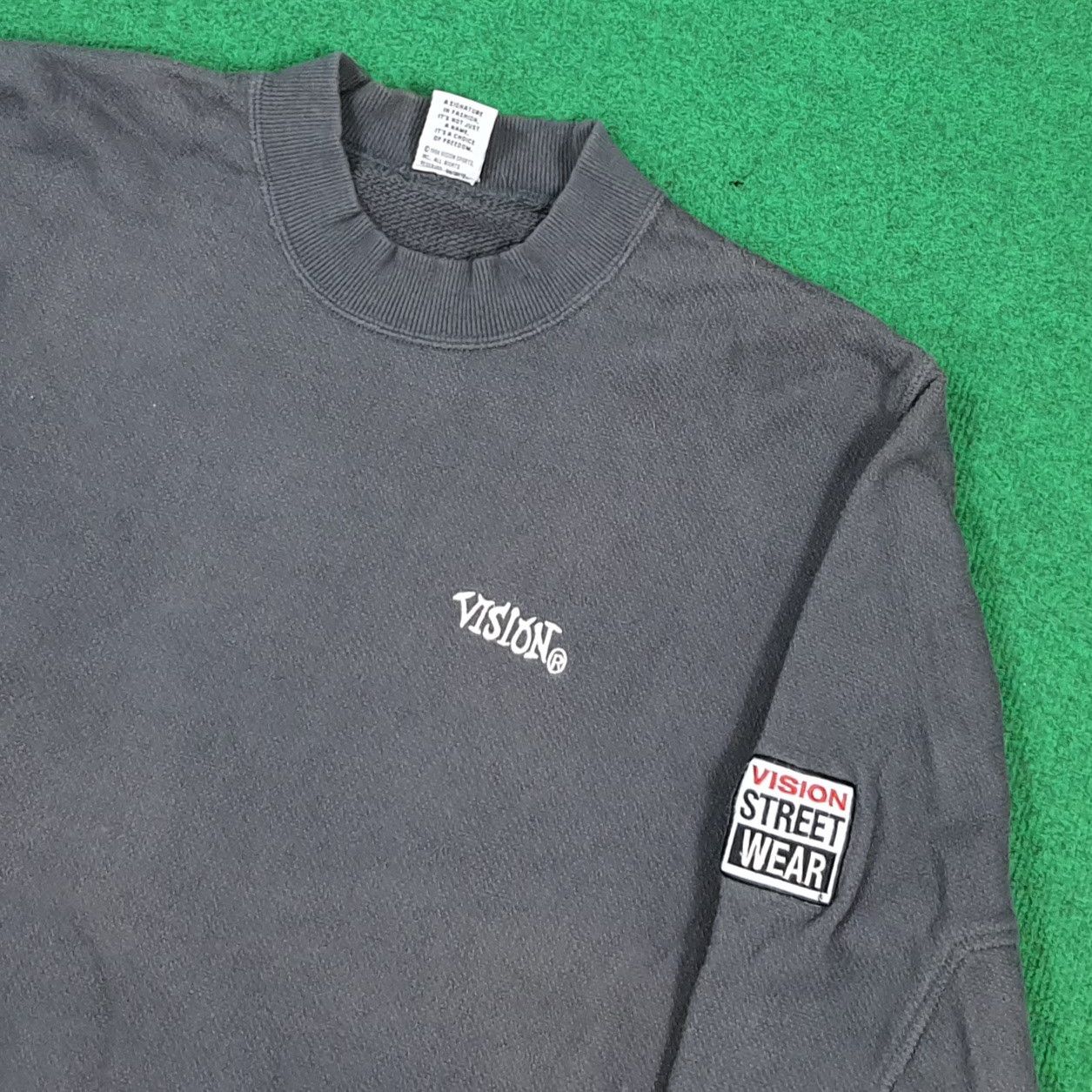 Vision Streetwear Vintage Vision Streetwear Long Sleeve Tshirt Size US M / EU 48-50 / 2 - 2 Thumbnail