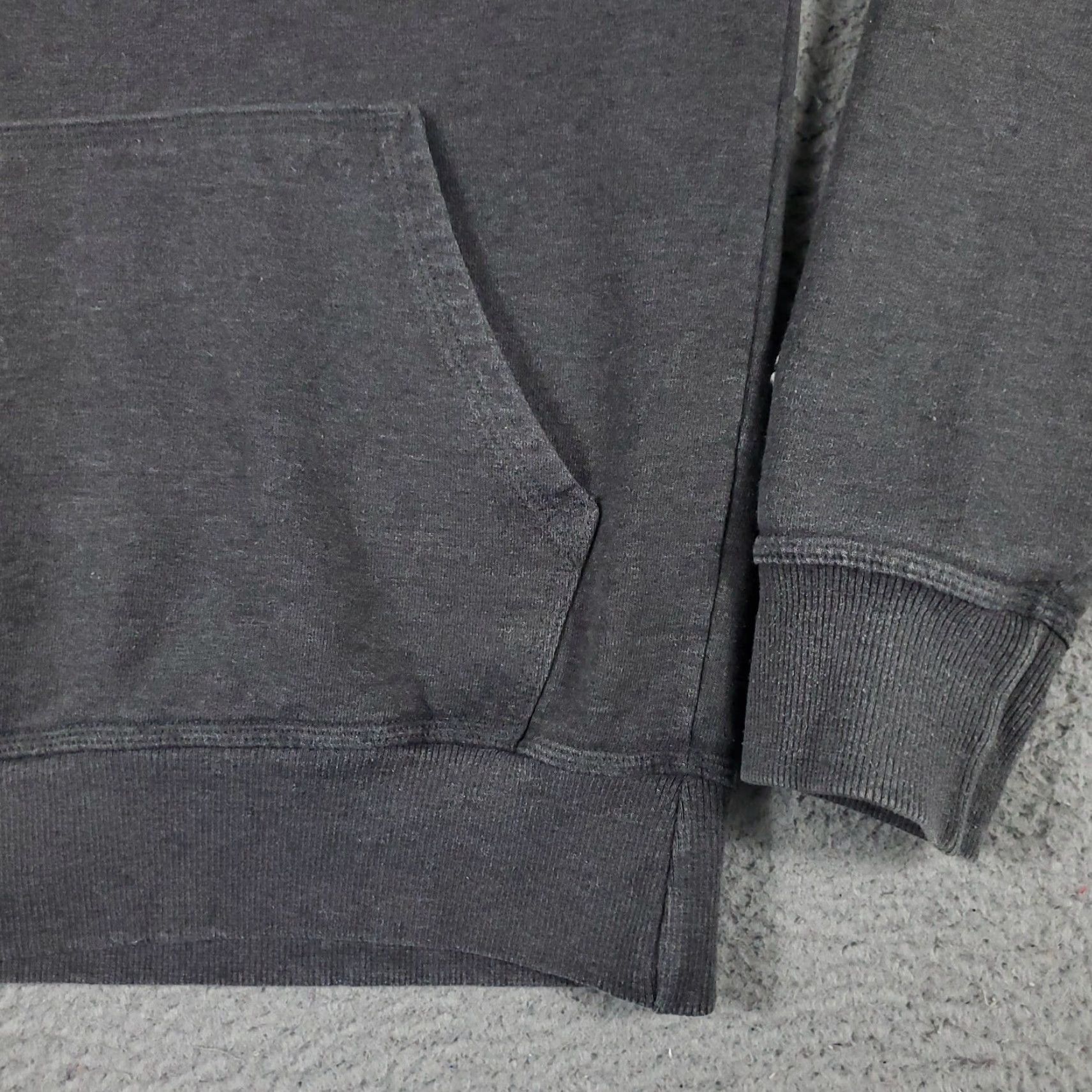 Champion Vintage Champion Men's Hoodie Pullover Sweatshirt Small Gray Fleece Logo Casual Winter Size US S / EU 44-46 / 1 - 5 Thumbnail