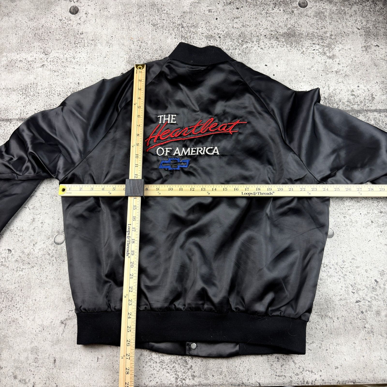 Chevrolet × Vintage Vintage Chevy Bomber jacket The Heartbeat of America Size L Size US L / EU 52-54 / 3 - 11 Thumbnail