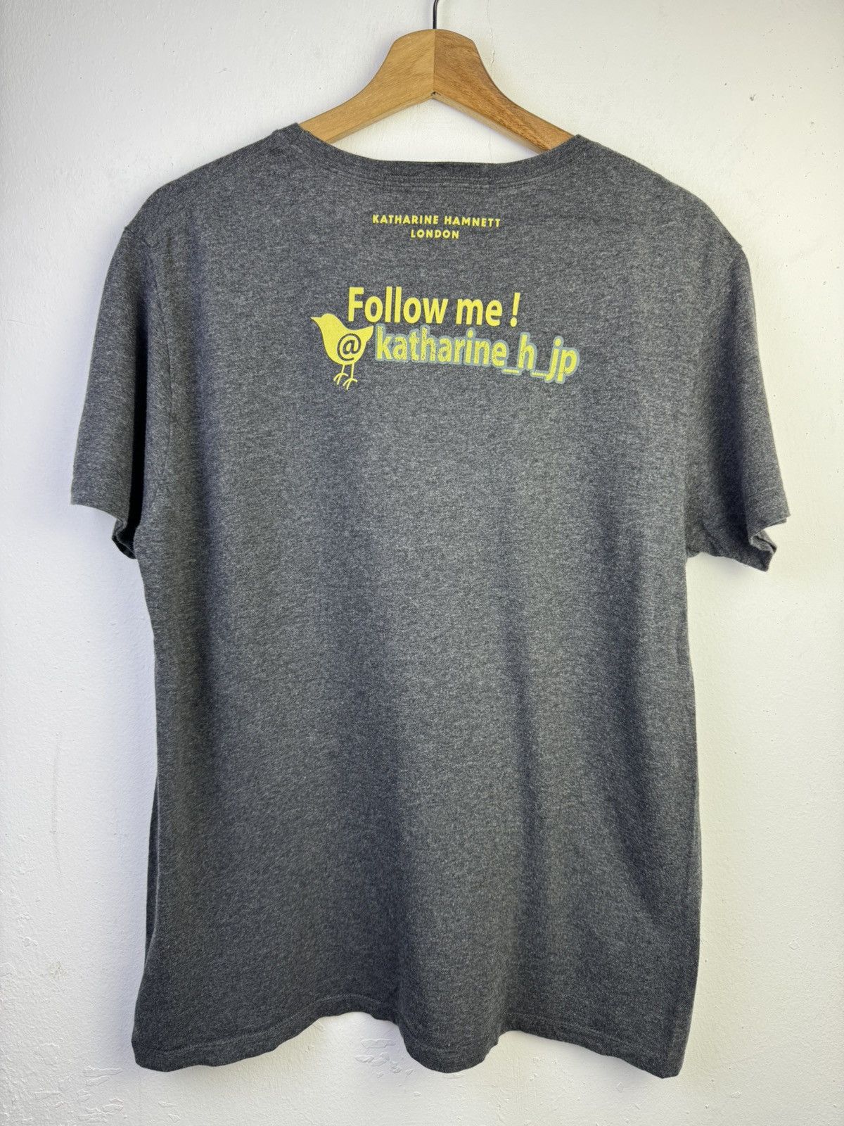Katharine Hamnett London Katharine Hamnett London "Peace" t-shirt. Size US L / EU 52-54 / 3 - 6 Thumbnail