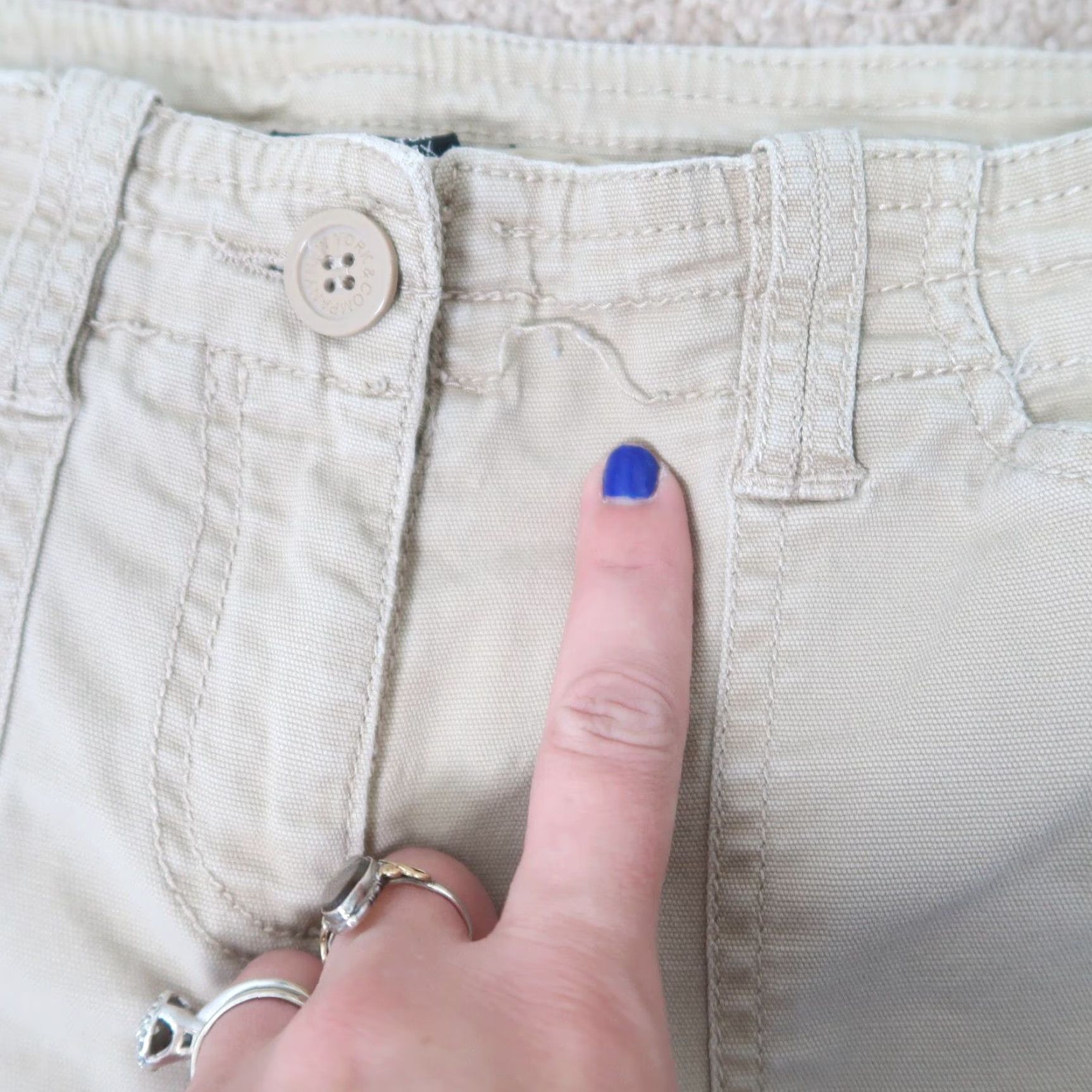 Vintage VINTAGE 90s New York & Company khaki tan low rise cargo bootcut flare pants 6 Size 29" - 4 Thumbnail