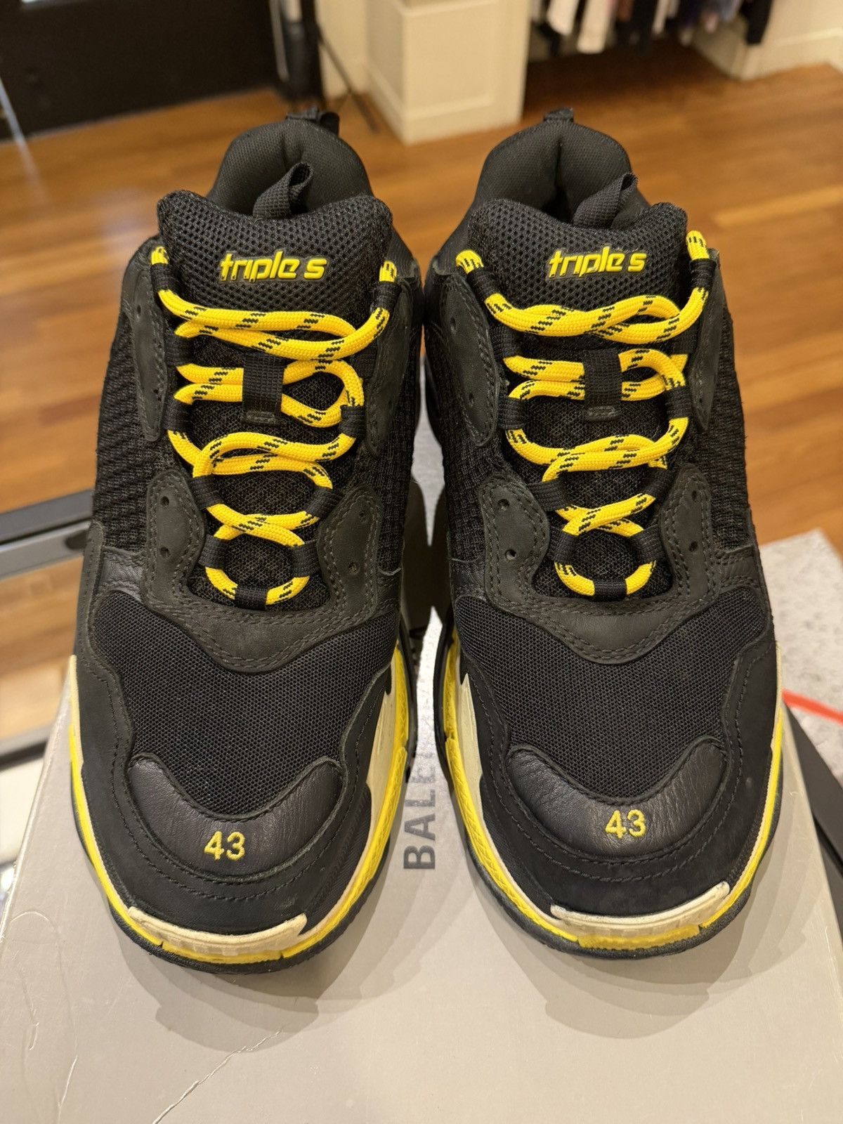 Balenciaga Balenciaga Triple S - Black/Yellow Size US 10 / EU 43 - 4 Thumbnail