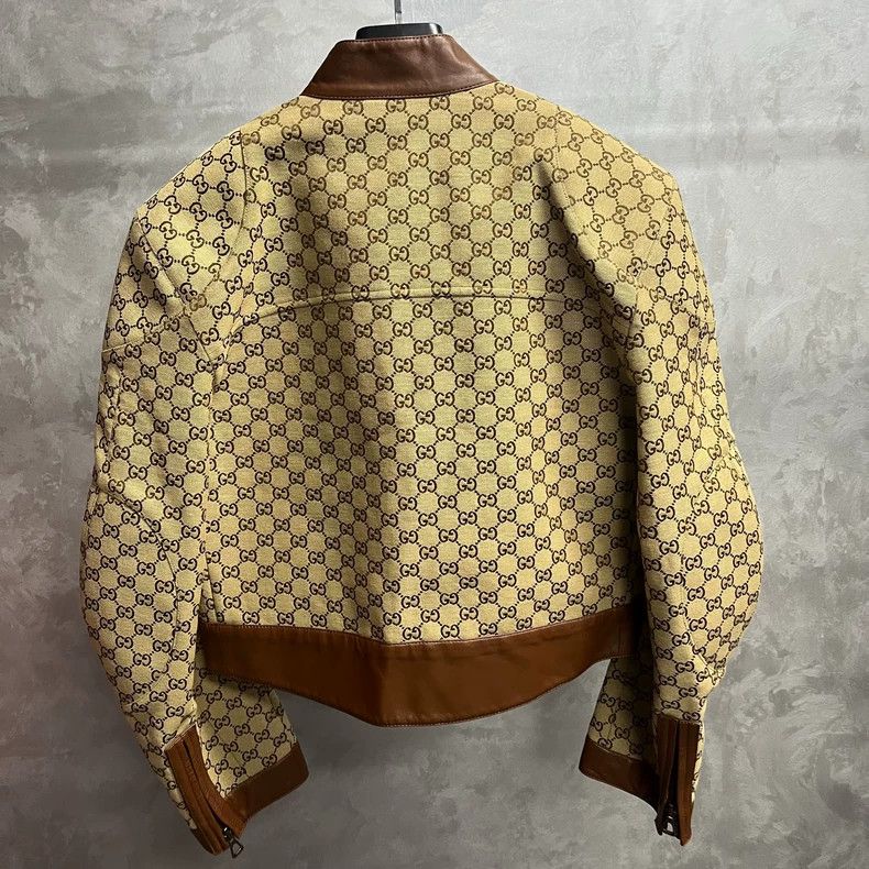 Gucci Gucci The latest brown full-print pattern logo round-neck z Size US M / EU 48-50 / 2 - 2 Thumbnail