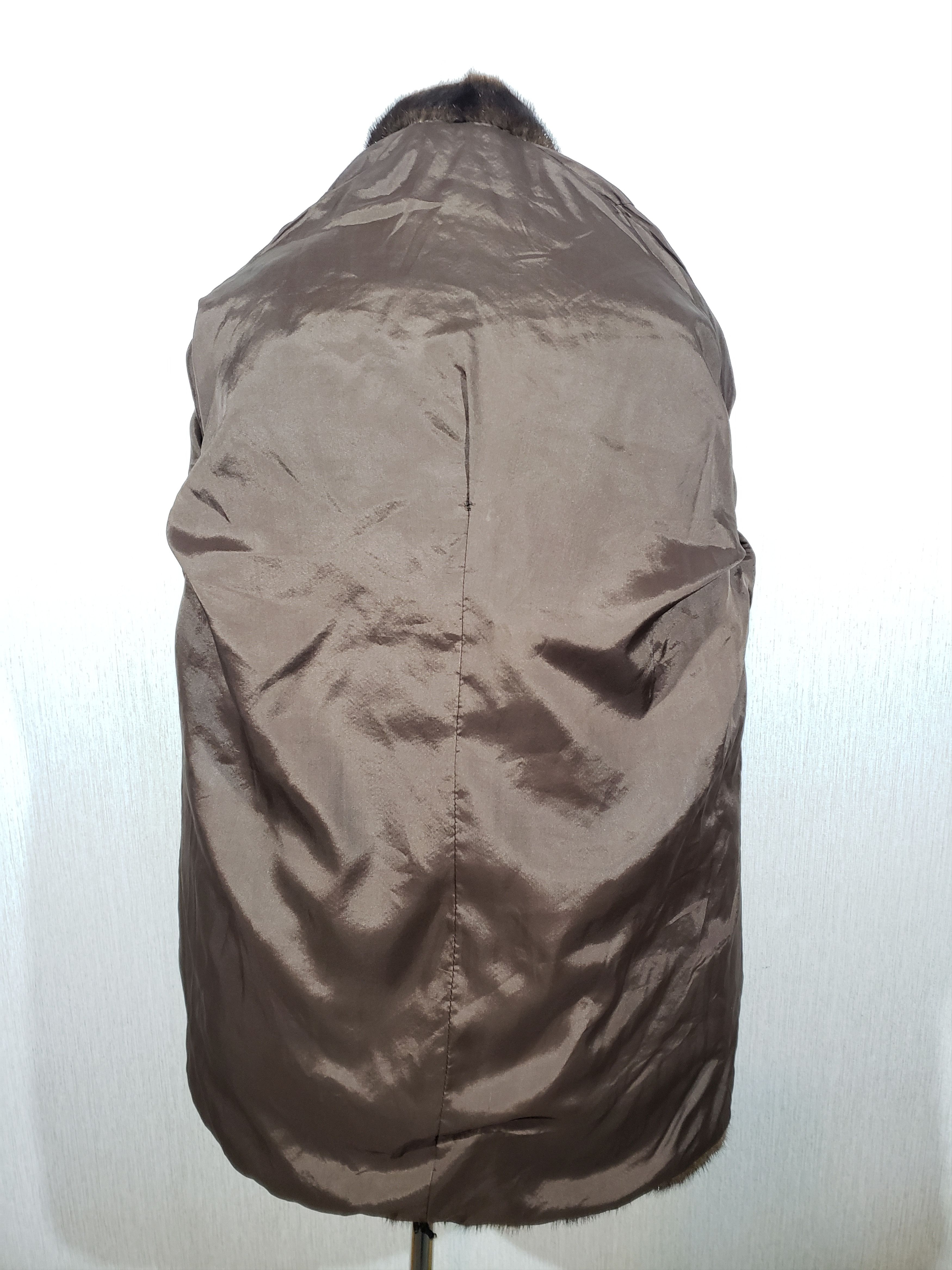 Other Stylish women's mink coat. Size XXL / US 16-18 / IT 52-54 - 8 Thumbnail