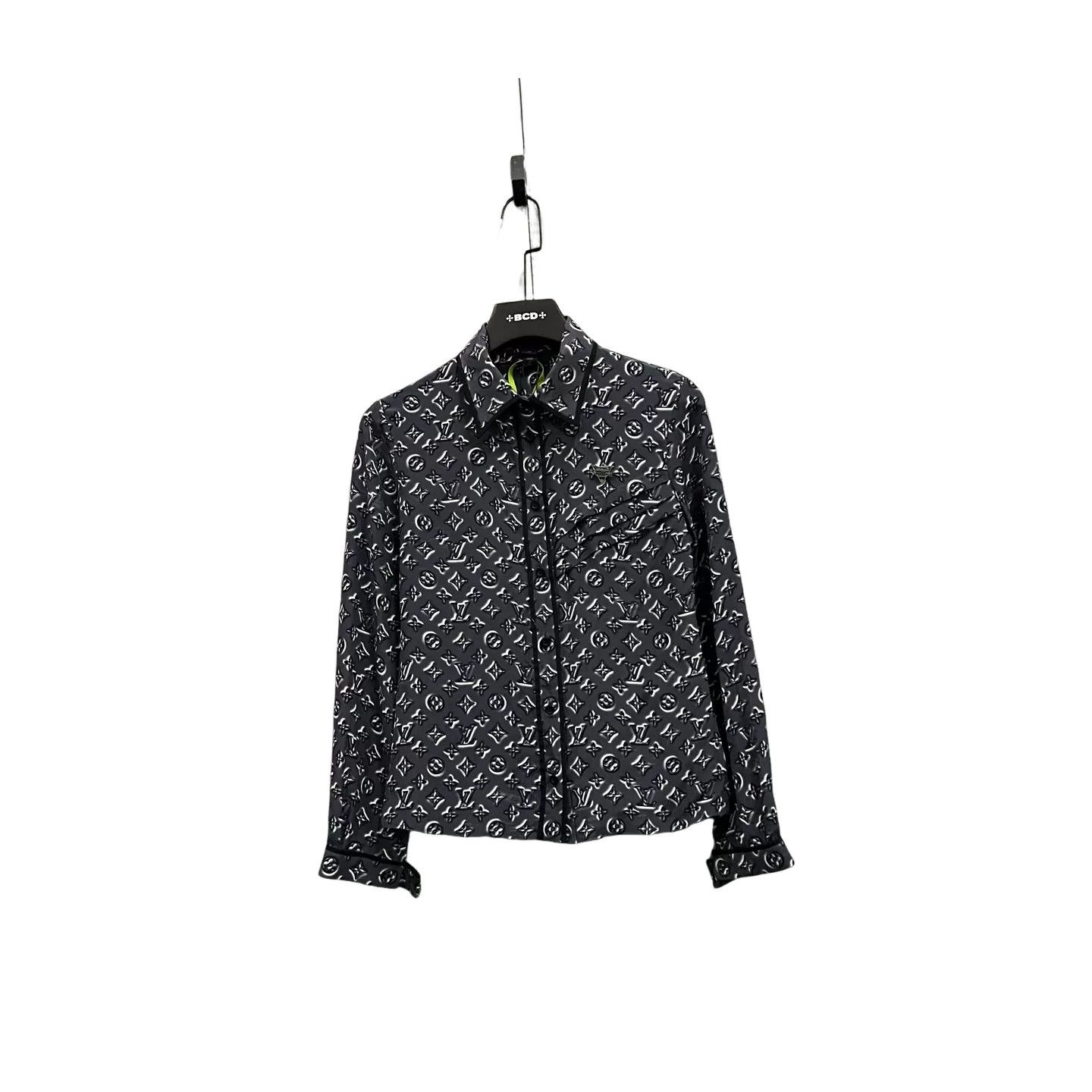 Louis Vuitton Louis Vuitton Monogram Logo Button Up Shirt 34 Size XS / US 0-2 / IT 36-38 - 1 Thumbnail