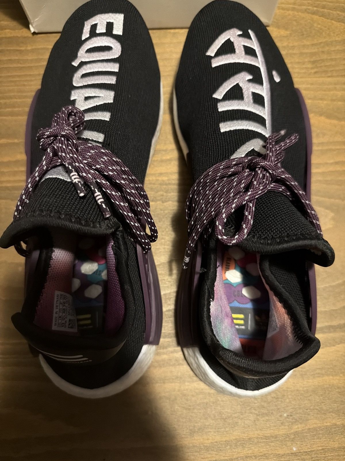Adidas × Pharrell Adidas Human Race Equality Size US 13 / EU 46 - 4 Thumbnail