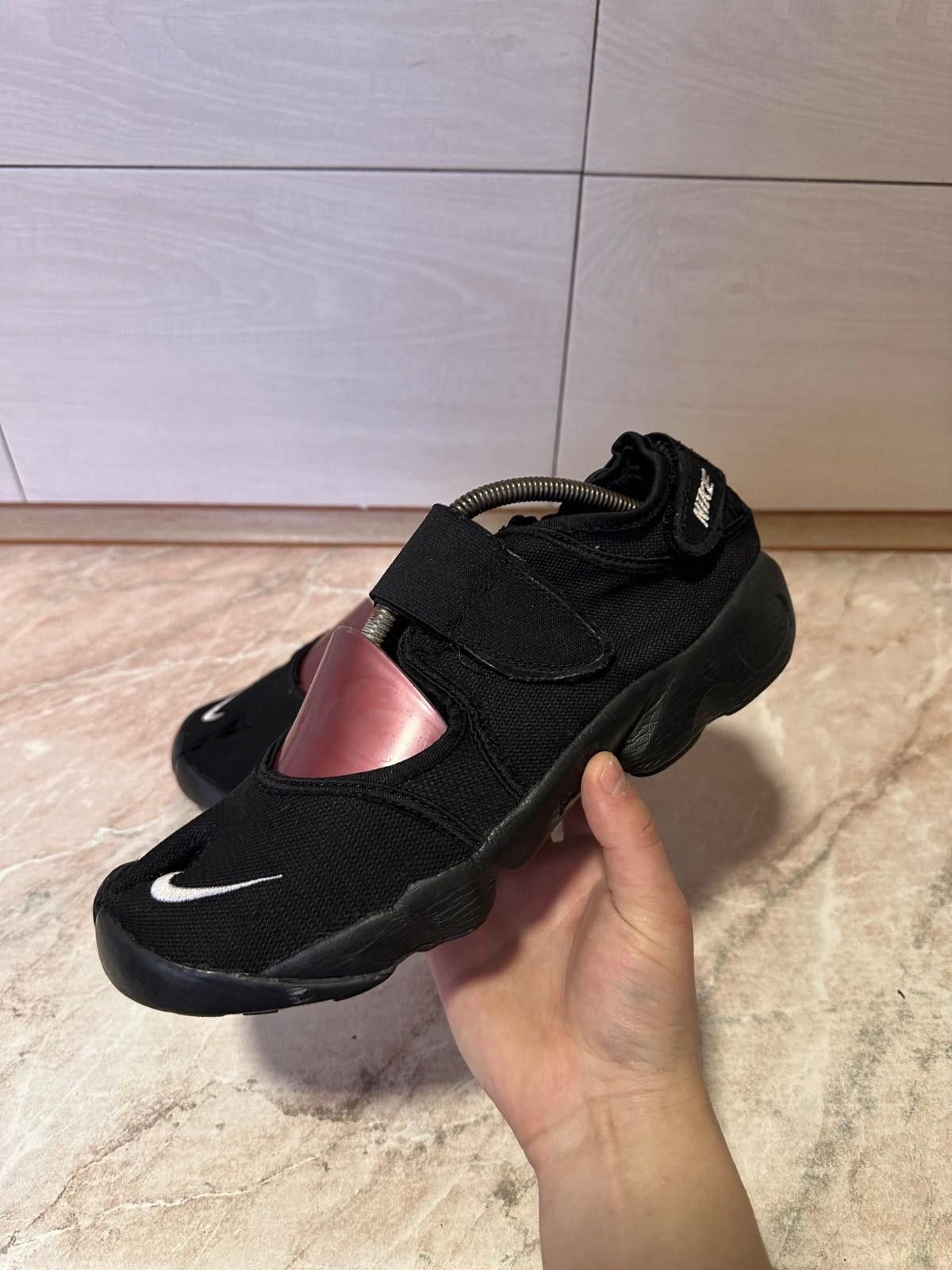Nike Vintage Mens Nike Rift Black Sz 44 US 10 Size US 10 / EU 43 - 2 Thumbnail