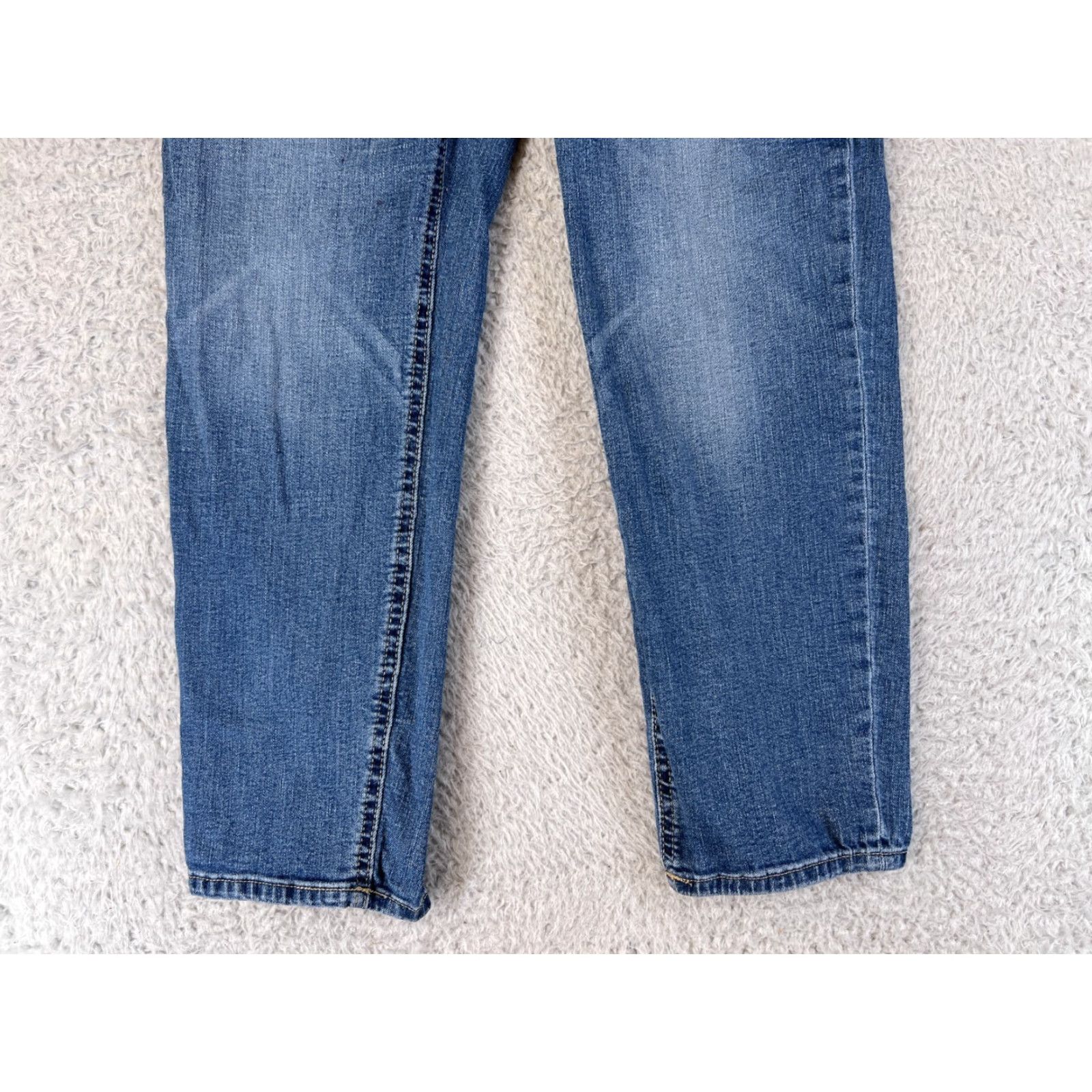Tommy Hilfiger Tommy Hilfiger Jeans Womens 6 Blue Denim Straight Medium Wash Cotton Blend Regular Rise 29in Inseam 26in 5-Pocket Logo Embroidered Size 28" / US 6 / IT 42 - 5 Thumbnail