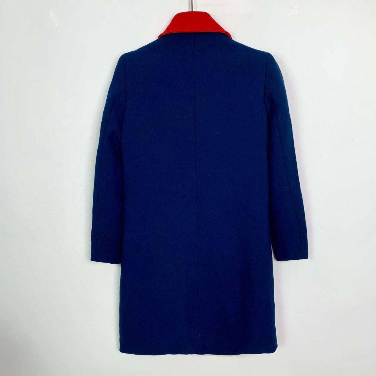 Gucci Gucci Red Collar Wool Coat With Tiger Head Buttons Blue & Cr Size S / US 4 / IT 40 - 6 Thumbnail