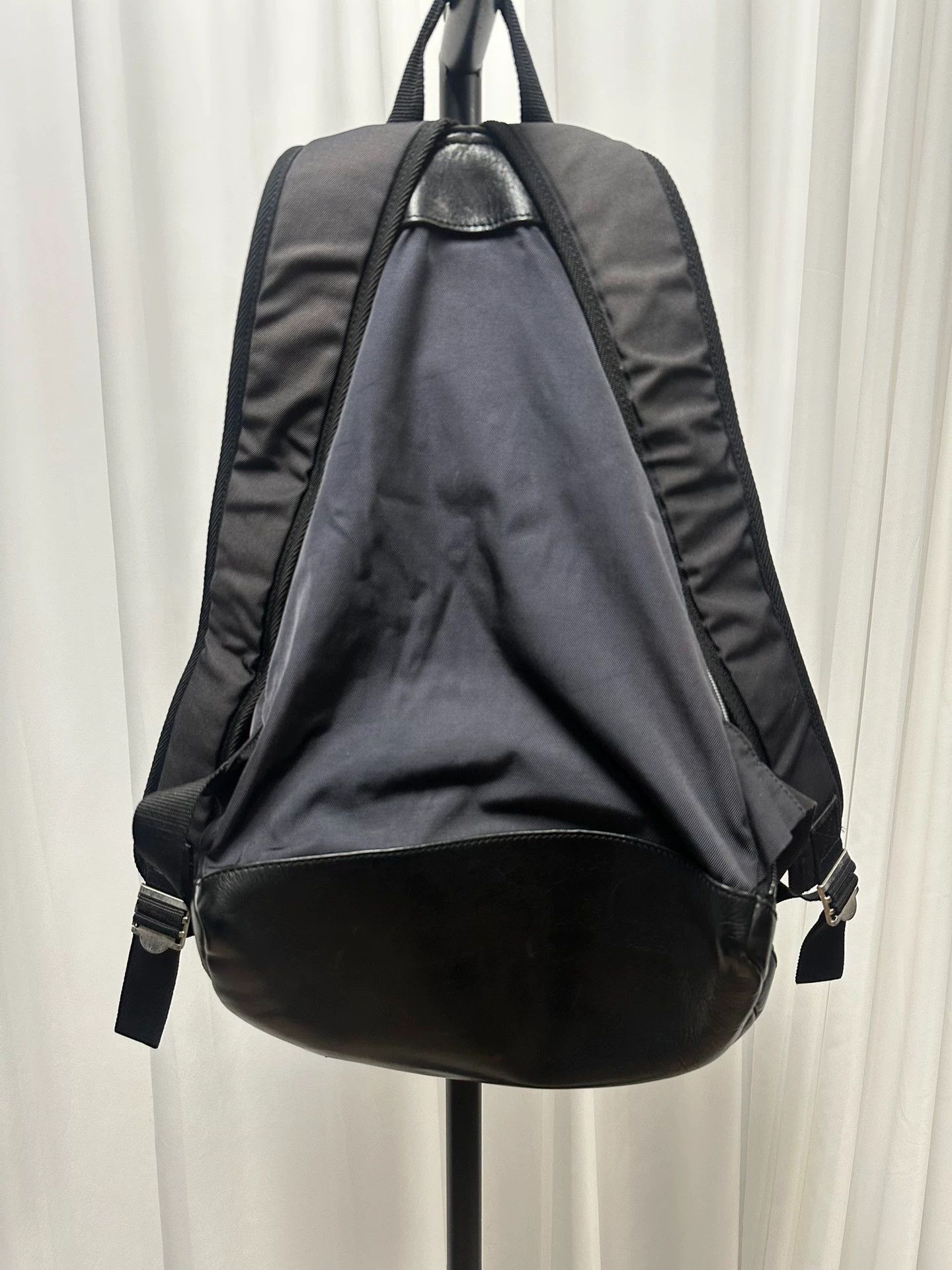 Yohji Yamamoto Yohji Yamamoto Y's Parachute Bag 55x35 (drawstring flaw) Size ONE SIZE - 5 Thumbnail