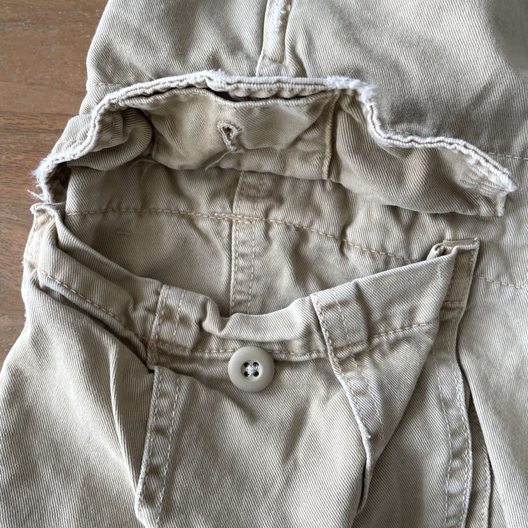 American Eagle Outfitters VINTAGE American Eagle Outfitters Cargo Shorts Mens 30 Beige Grunge Pocket Cargo Short Casual Workwear 2000s Y2K VTG Boys Mens Size US 30 / EU 46 - 7 Thumbnail
