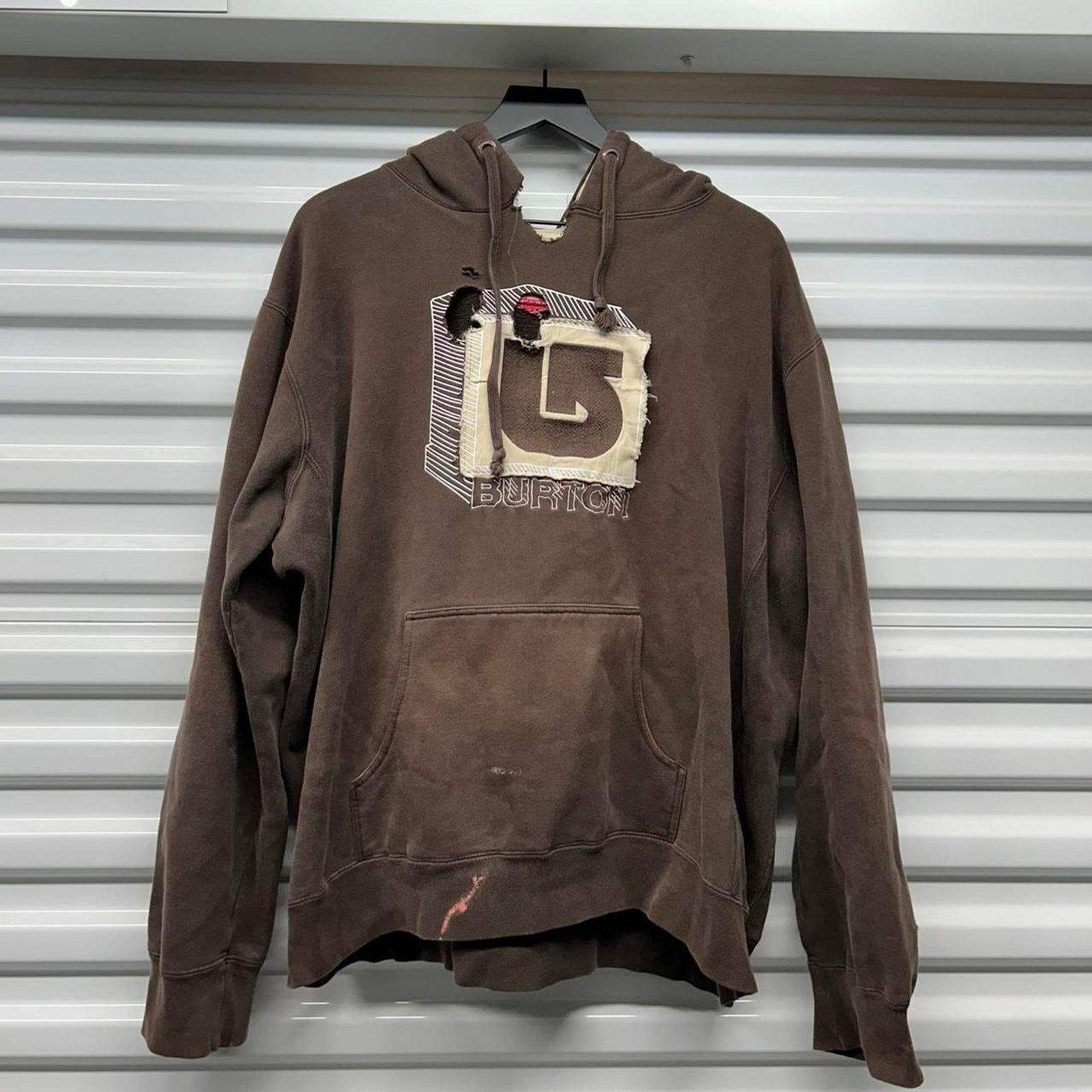 Burton VTG Brown Burton snowboard hoodie with a distressed look Size US XL / EU 56 / 4 - 1 Thumbnail