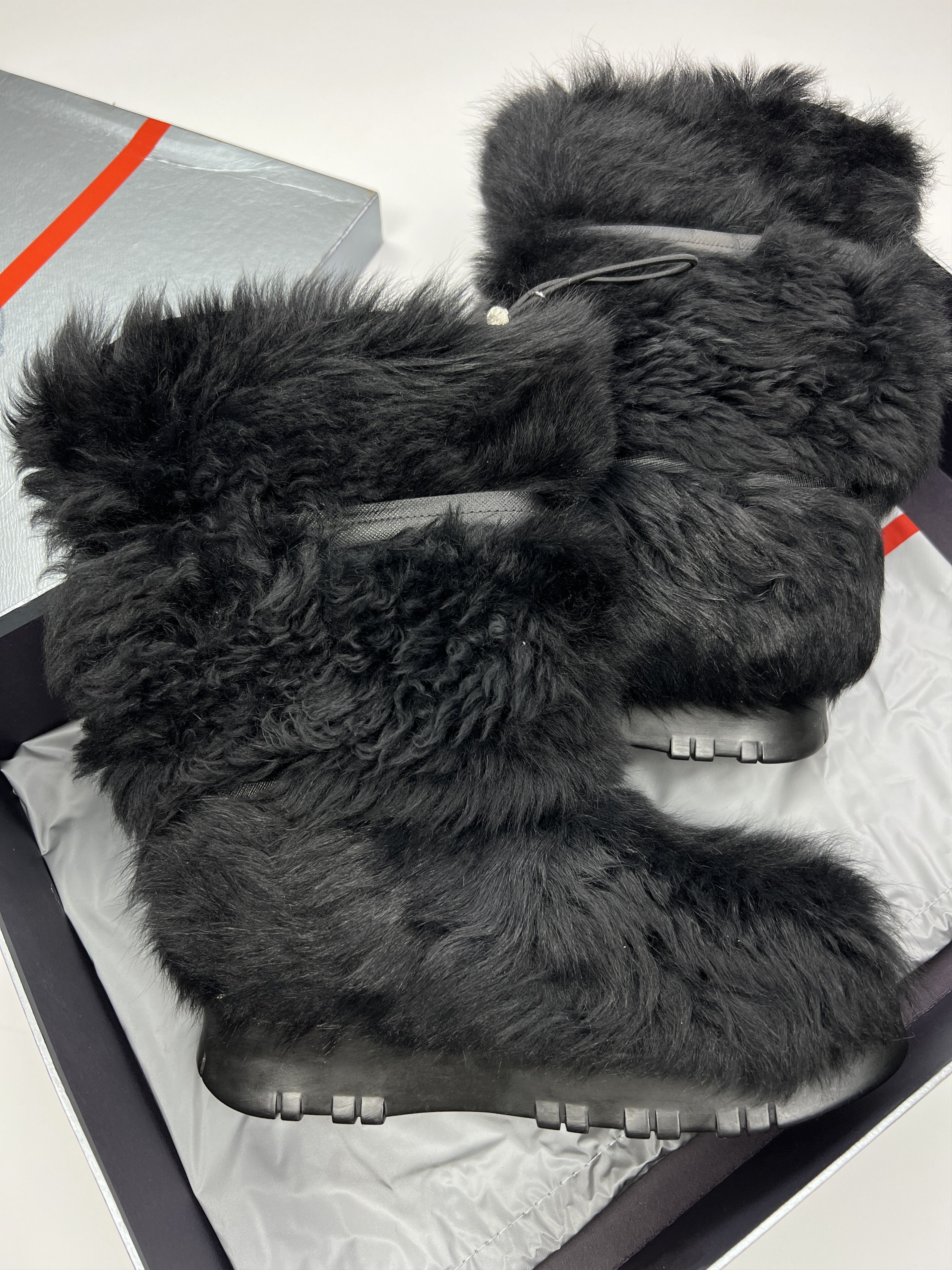 Prada Rare Prada Apres Snow Winter Faux Fur Boots Yeti Size US 8 / IT 38 - 2 Thumbnail