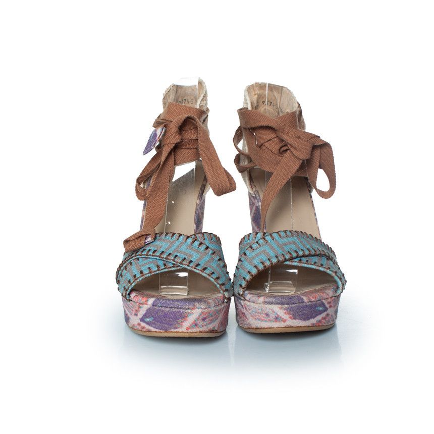 Stuart Weitzman Stuart Weitzman, ethnic printed wedge sandals Size US 8 / IT 38 - 5 Thumbnail
