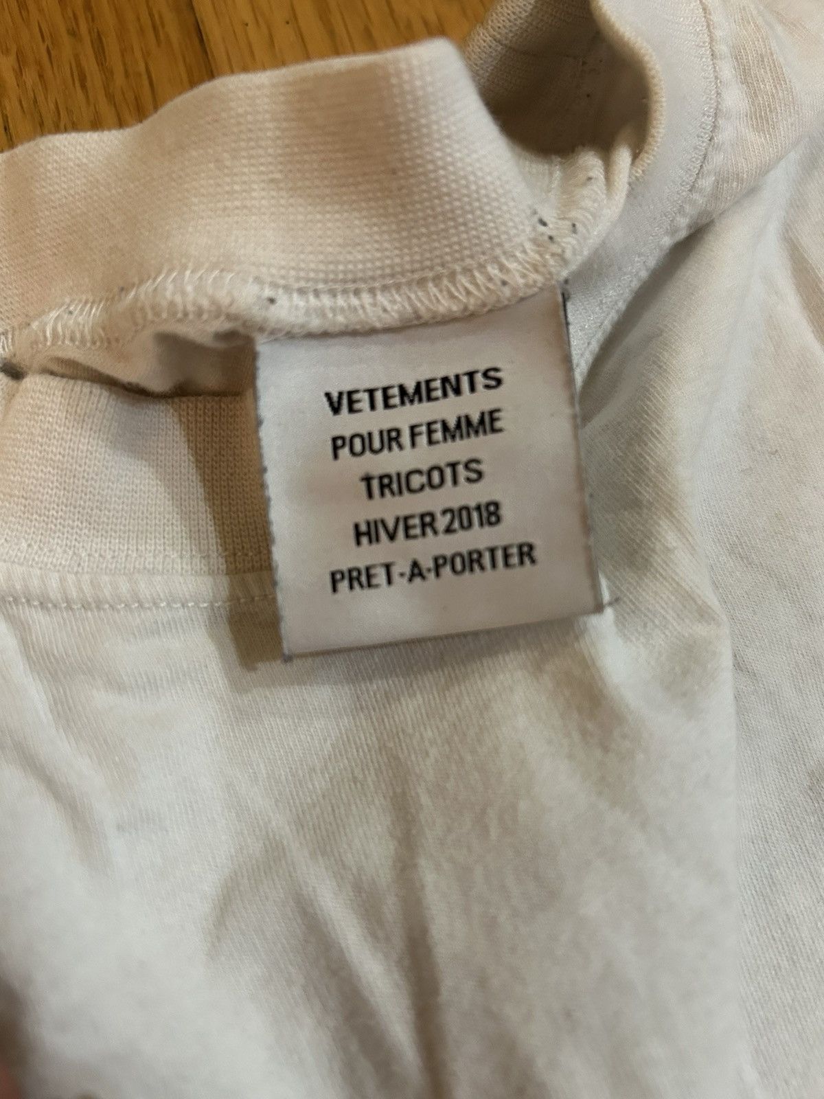 Vetements Staff t shirt Size US XS / EU 42 / 0 - 2 Thumbnail