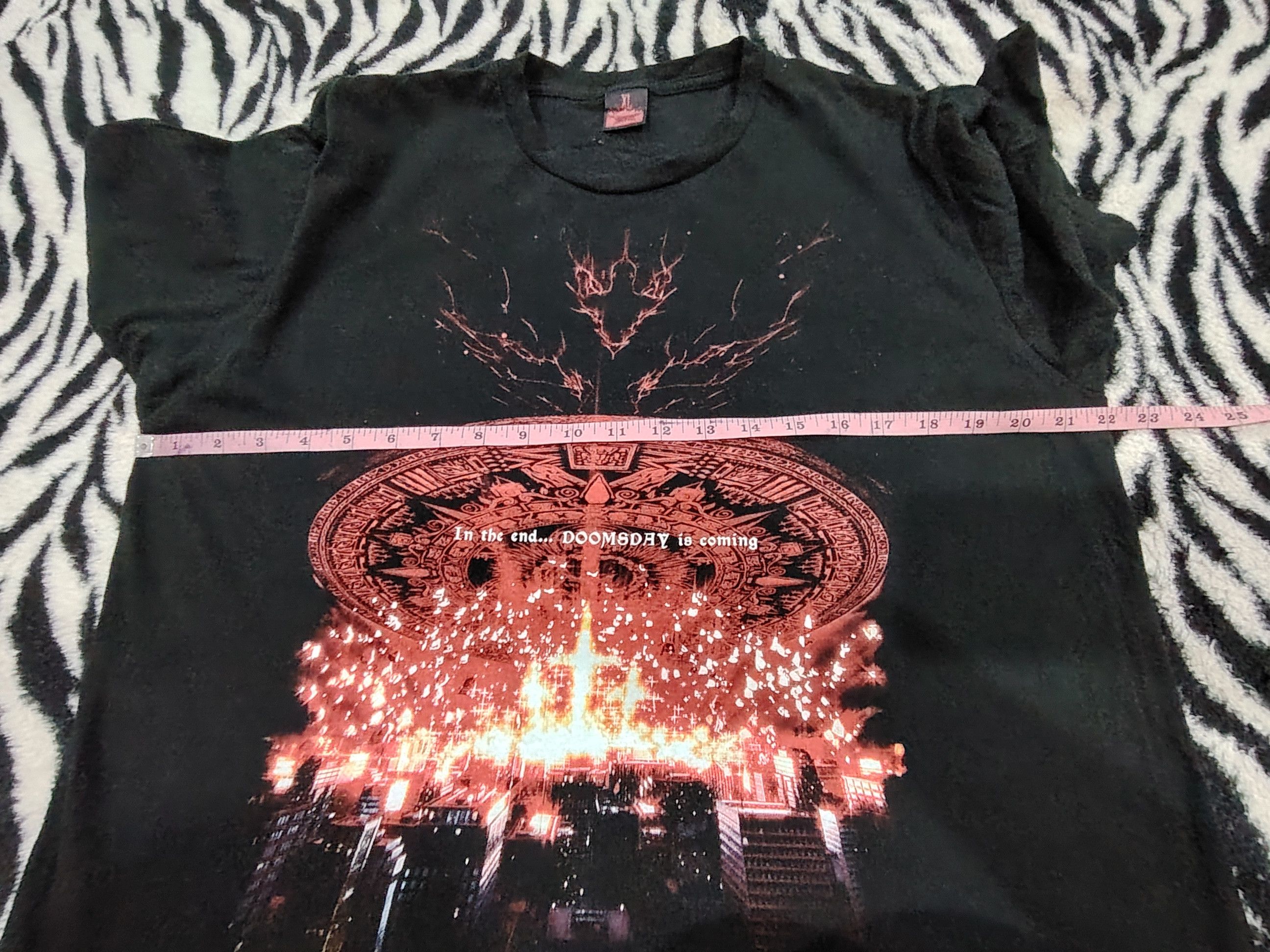 Band Tees BABYMETAL TOKYO DOME MEMORIAL TEE T-shirt Size US XL / EU 56 / 4 - 8 Thumbnail
