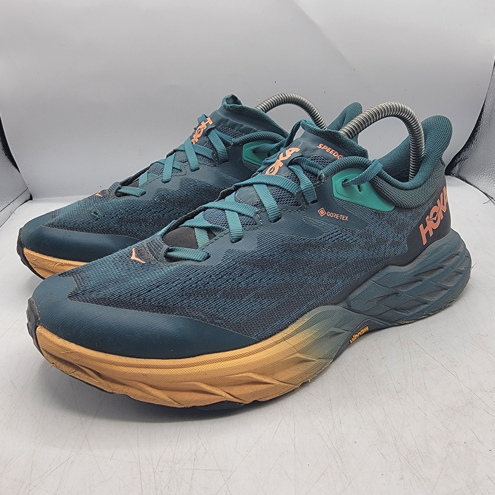 Hoka Hoka One One Speedgoat 5 GTX Womens 10 B Green Running Shoes Size US 10 / IT 40 - 3 Thumbnail