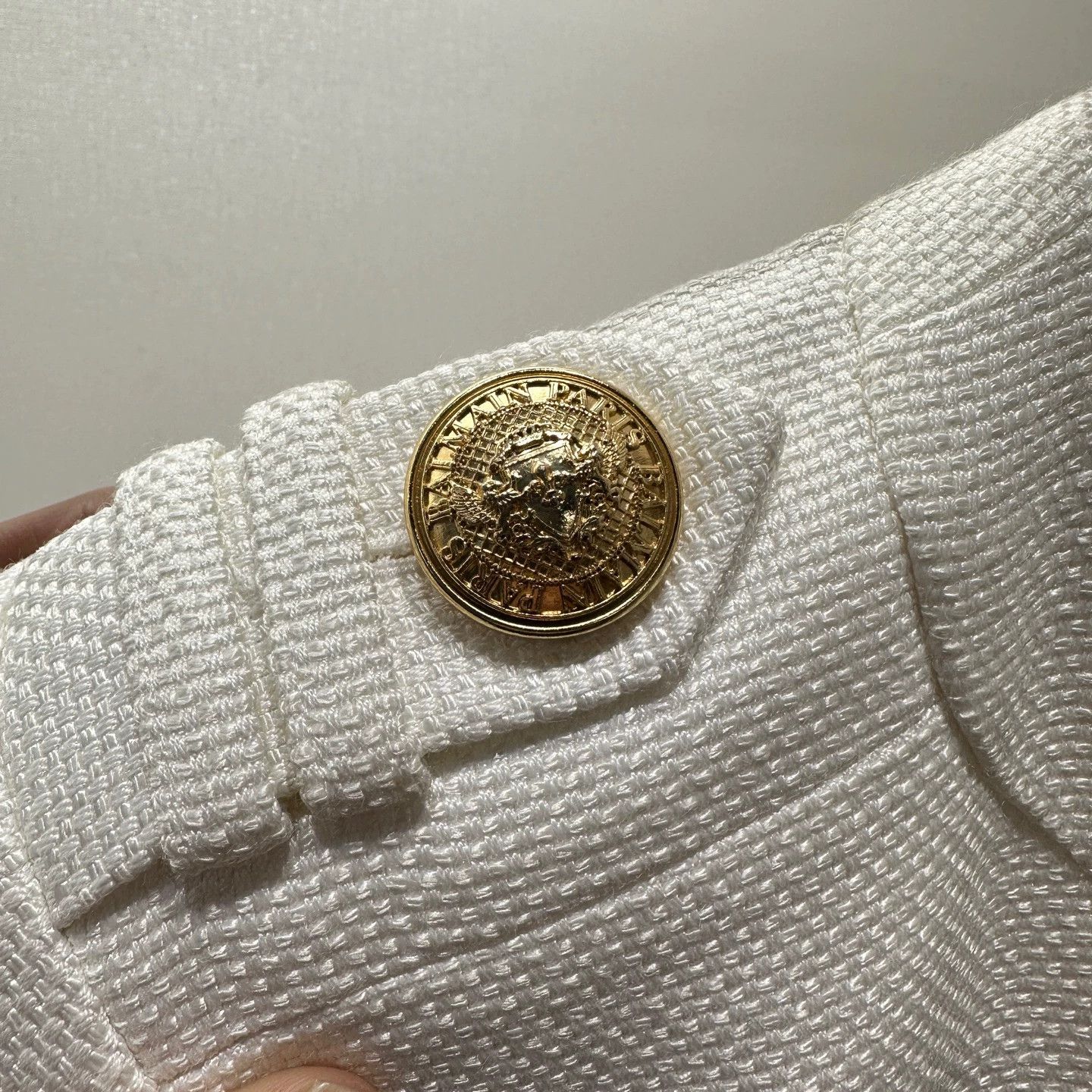 Balmain Balmain mar121 gold buckle cream white jacket 36 Size XS / US 0-2 / IT 36-38 - 6 Thumbnail