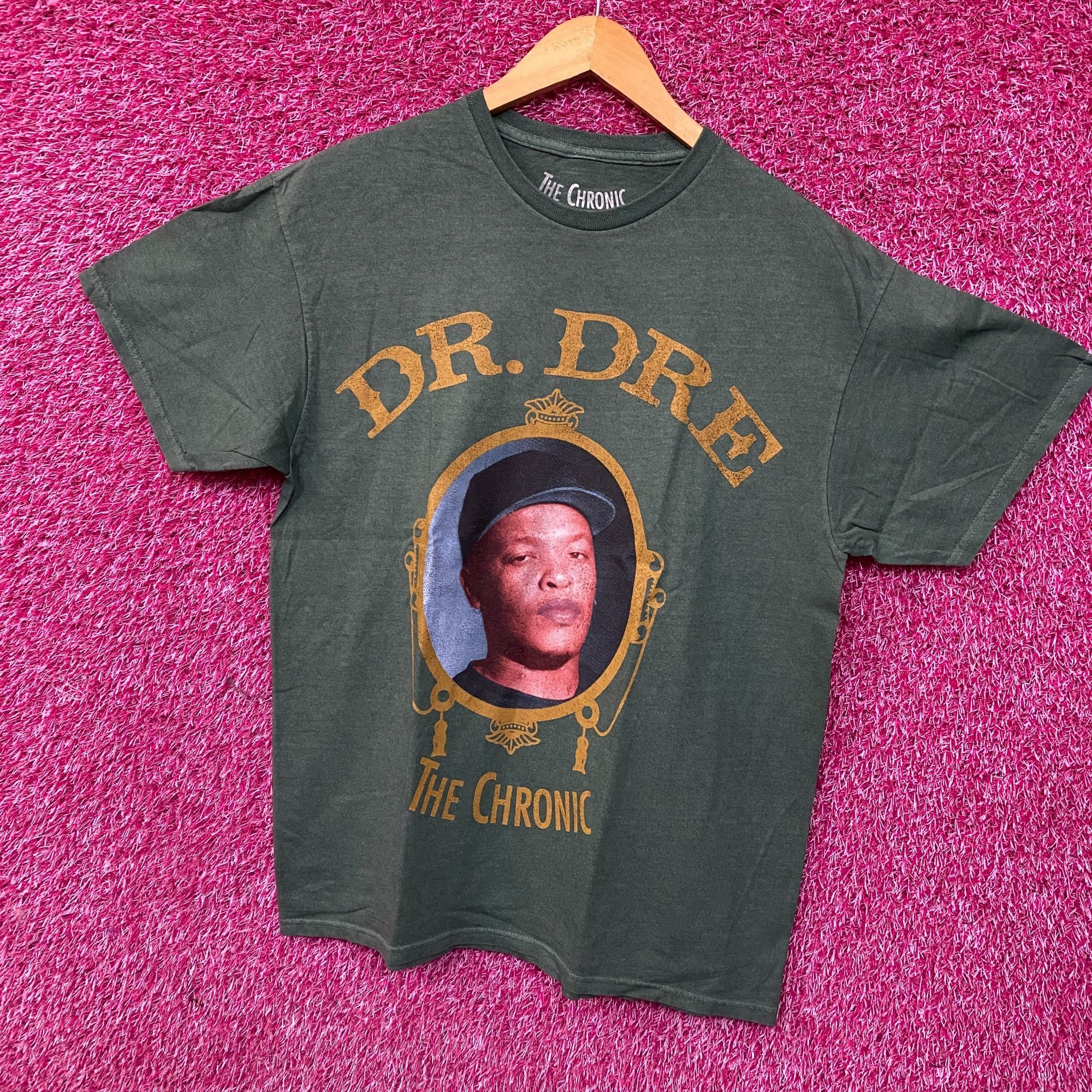 Rap Tees Dr Dre The Chronic Album Cover Art West Coast Rap T-Shirt Me Size US M / EU 48-50 / 2 - 3 Thumbnail