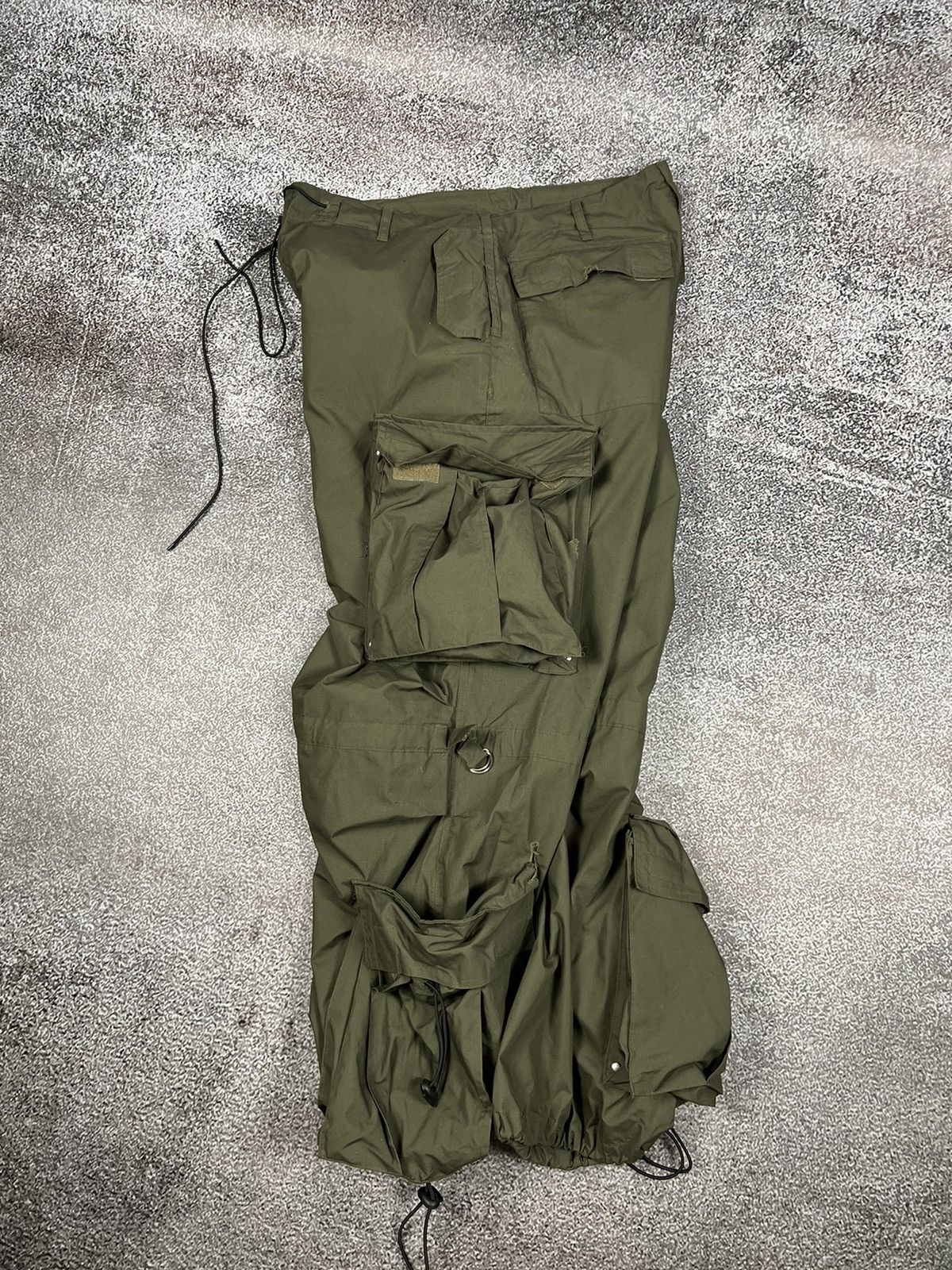 Other Y2k parachute multi pocket cargo oversized pants vintage Size US 32 / EU 48 - 12 Thumbnail