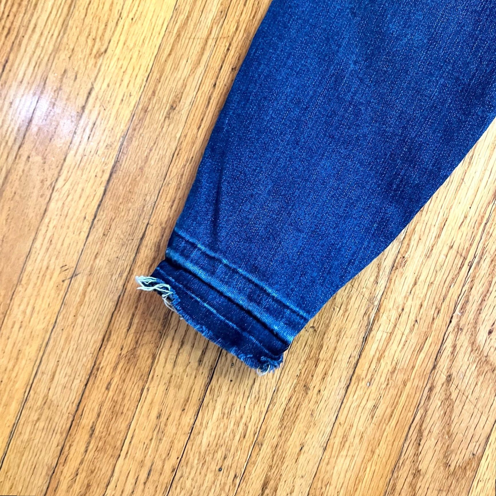 Spanx SPANX Jeans Womens Medium Ankle Skinny Distressed Blue pull on Jeggings #20203R Size 32" / US 10 / IT 46 - 5 Thumbnail