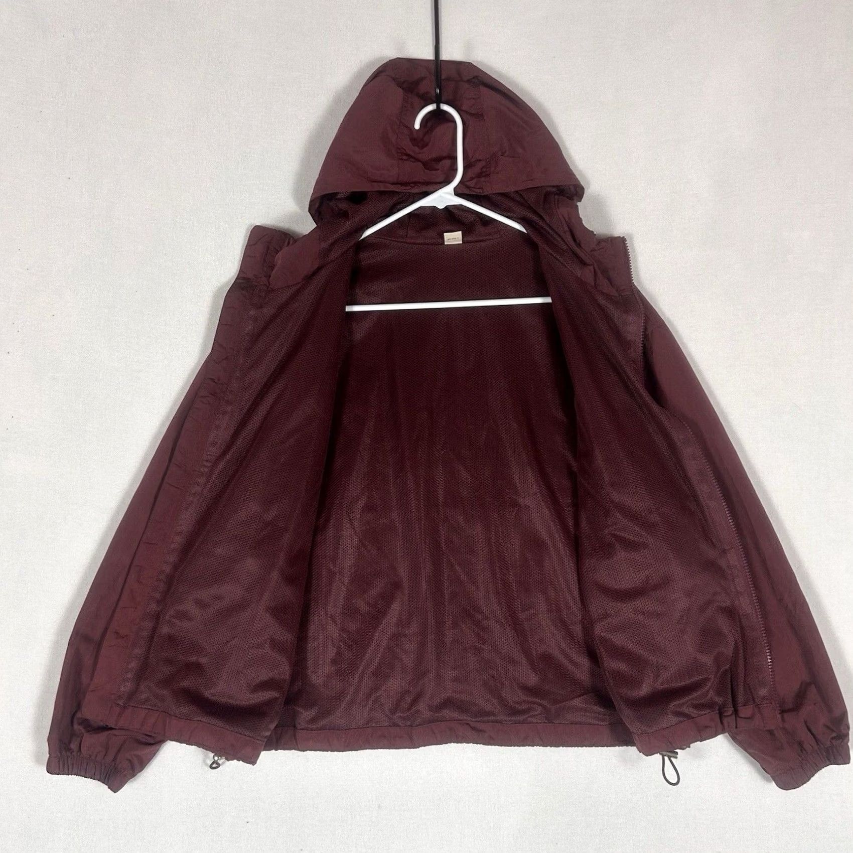 Old Navy Old Navy Windbreaker Jacket Womens S Red Short Sleeve? Size S / US 4 / IT 40 - 2 Thumbnail