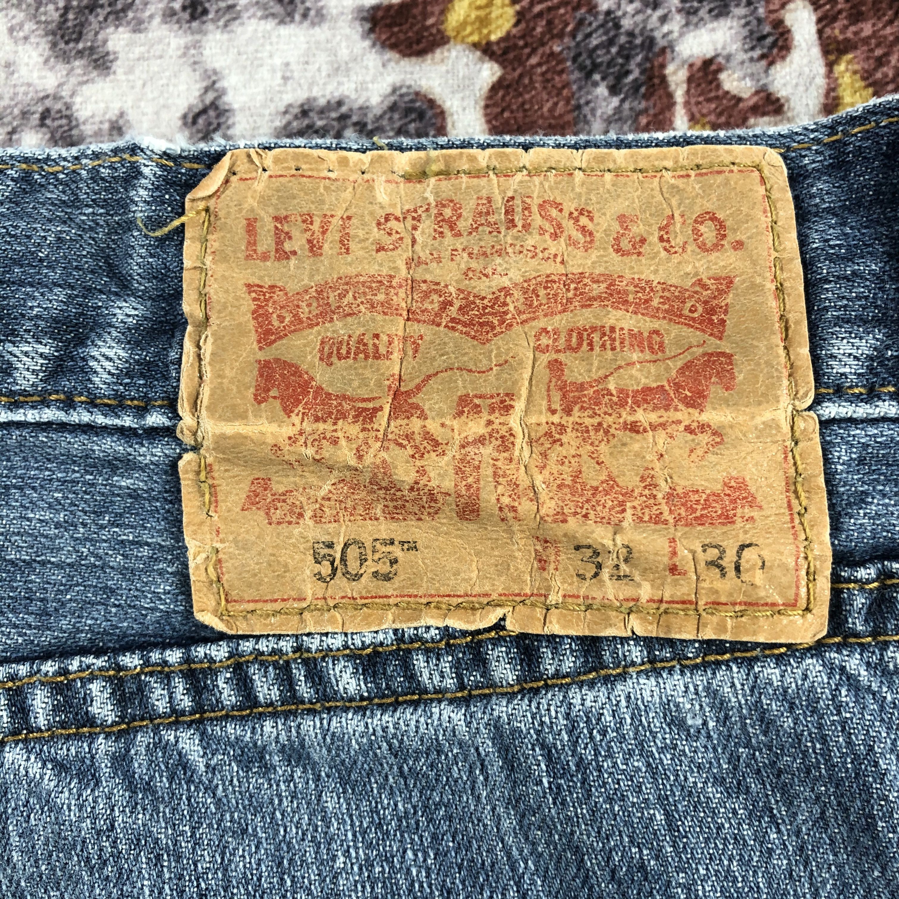 Levi's × Vintage Vintage Blue Wash Levis 505 Jeans-JM2904 Size US 33 - 6 Thumbnail