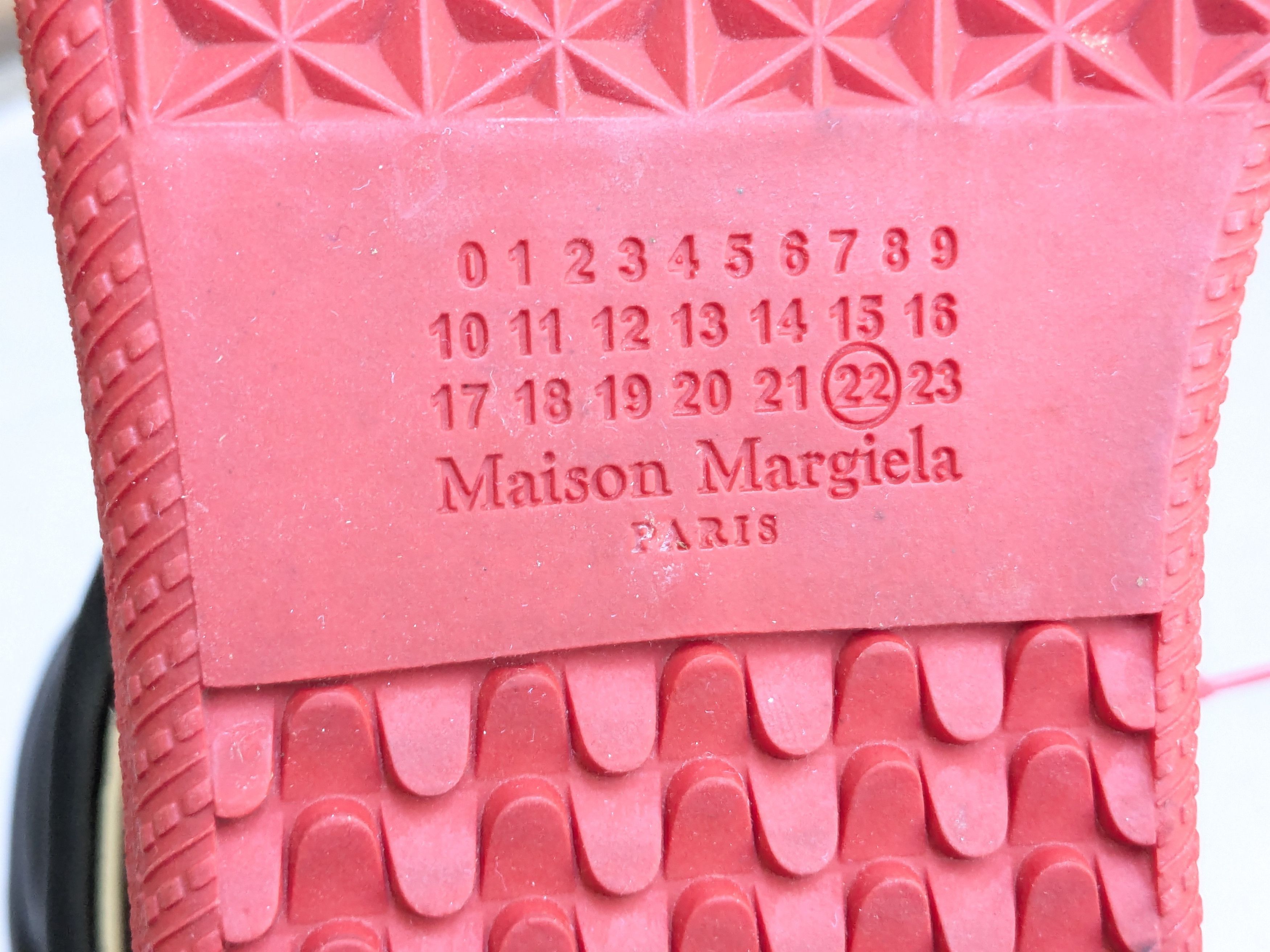 Maison Margiela Maison Margiela Future Red Black 13 46 High Tops Size US 13 / EU 46 - 17 Thumbnail