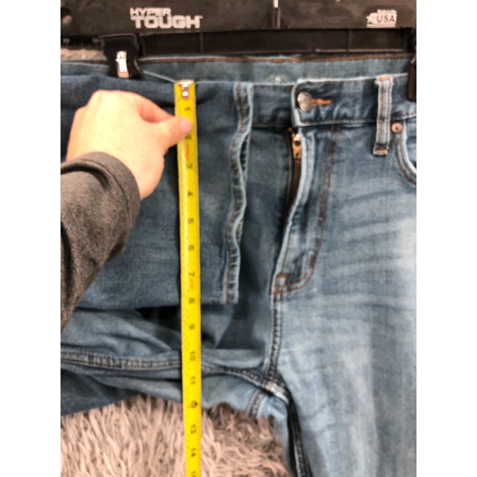 Old Navy Old Navy Straight Jeans Mens 36x34 Mid Rise Medium Wash Blue Denim 5-Pocket Regular Fit Baggy Style Logo Jeans Mens Blue Straight 36 34 Size US 36 / EU 52 - 4 Thumbnail