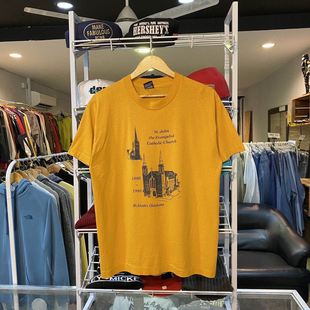 Fruit Of The Loom 1895 ~ 1995 'St.John The Evangelist' Catholic Church T-Shirt Size US L / EU 52-54 / 3 - 1 Thumbnail