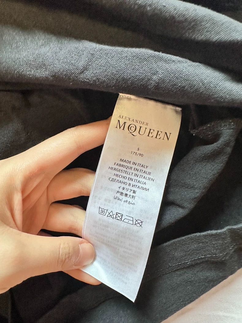 Alexander McQueen Alexander McQUEEN T-shirt Size US S / EU 44-46 / 1 - 3 Thumbnail