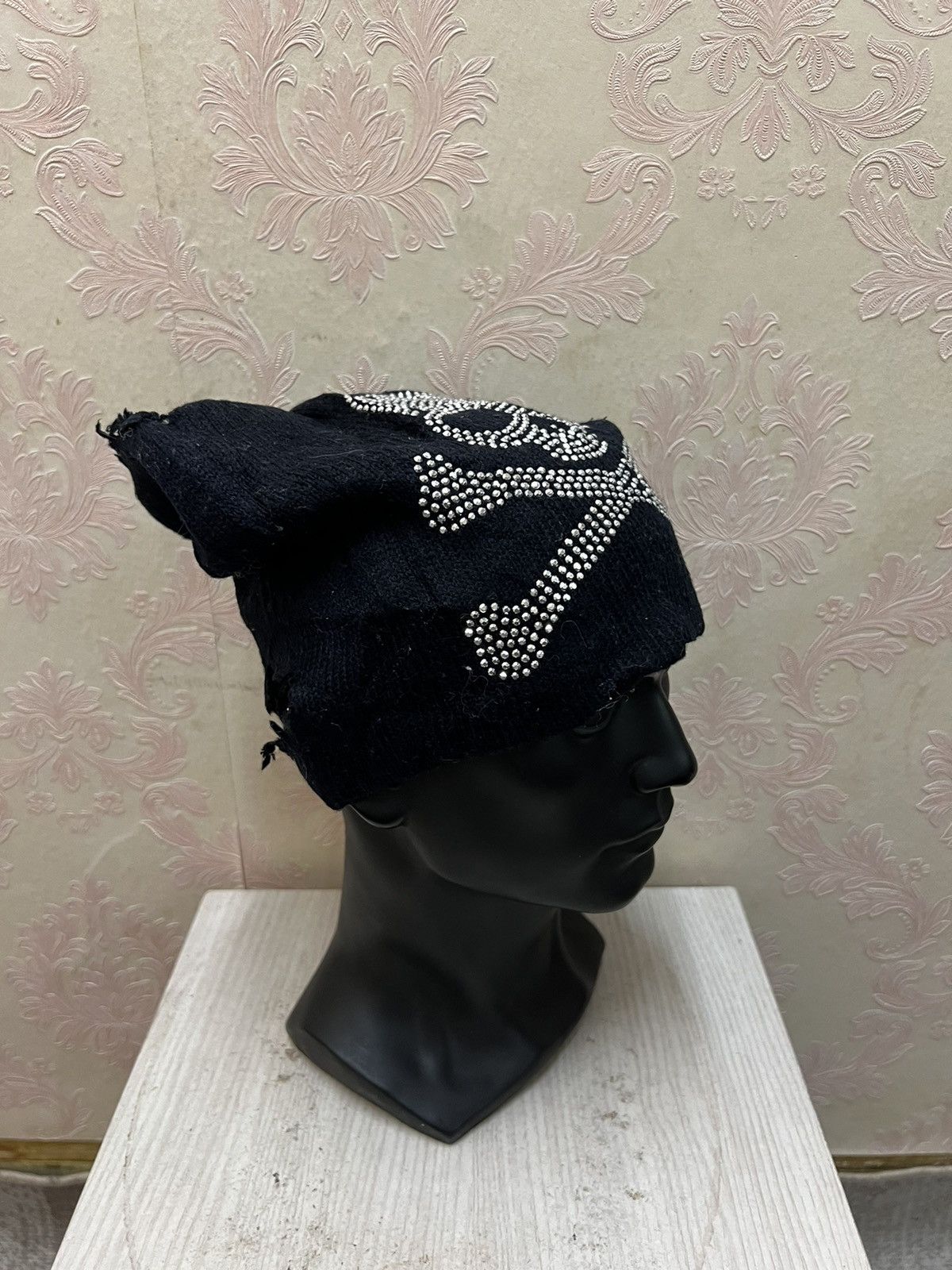 Seditionaries Skulls Punk Rock Distressed Beanie Hats Size ONE SIZE - 5 Thumbnail