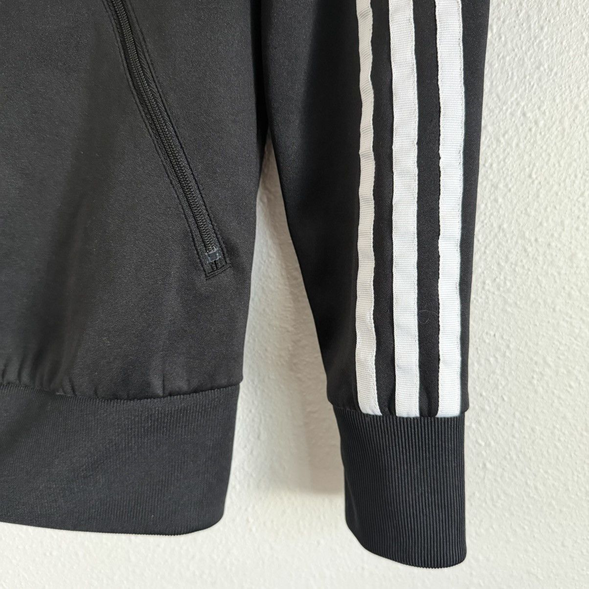 Adidas Adidas Originals SST Primeblue Track Jacket Women XS Black Size XS / US 0-2 / IT 36-38 - 4 Thumbnail
