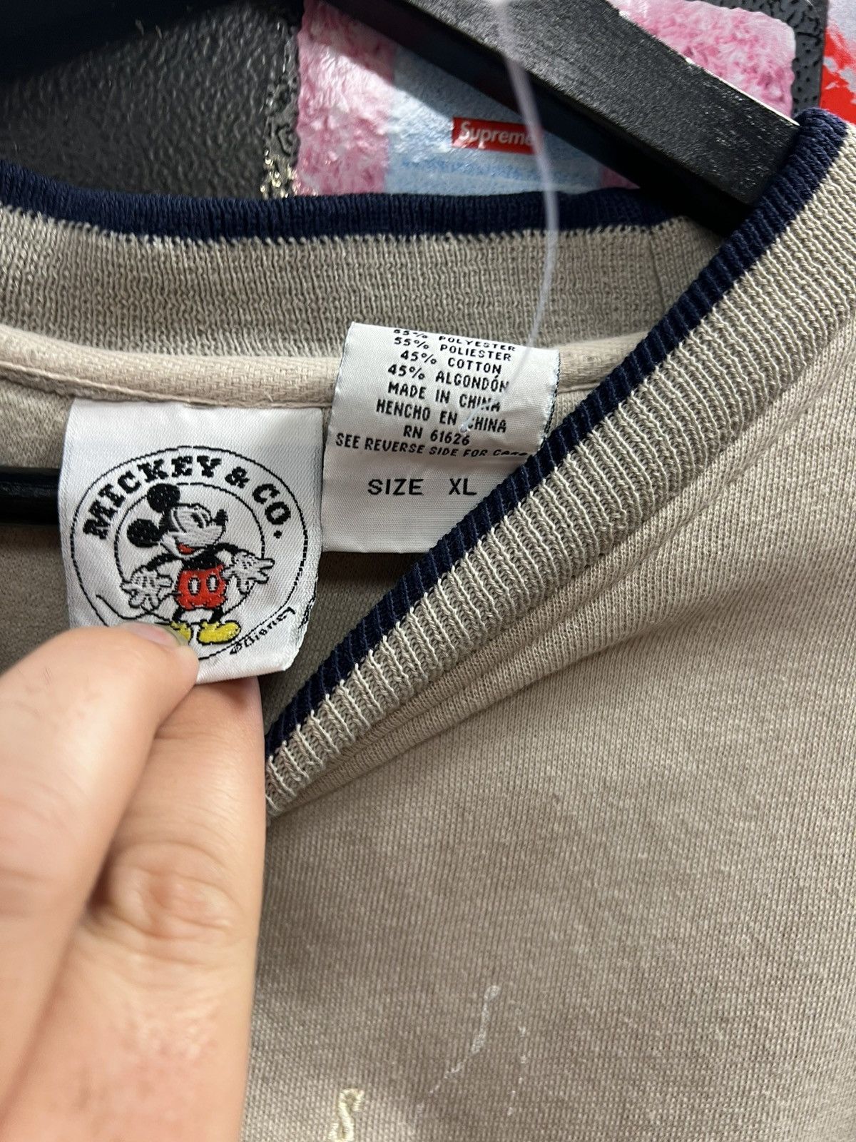 Disney × Vintage Vintage Mickey Mouse Classic Disney Sweater Size US XL / EU 56 / 4 - 2 Thumbnail