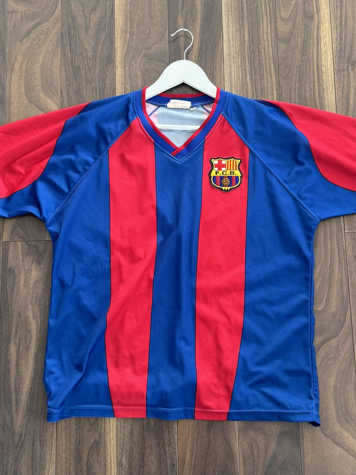 Vintage Vintage FC Barcelona #10 Juan Román Riquelme Football Shirt Size US M / EU 48-50 / 2 - 3 Thumbnail