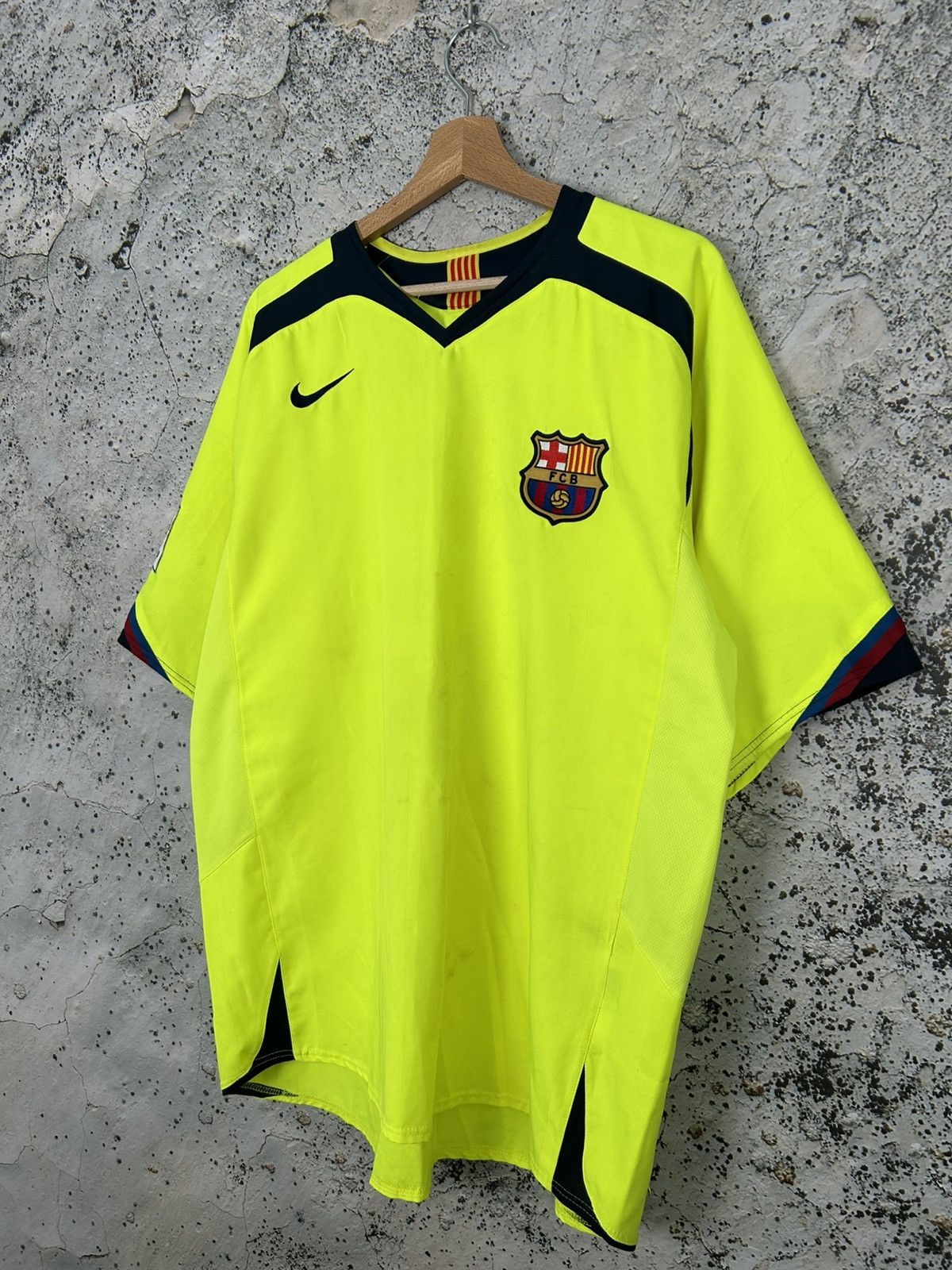 Nike Vintage FC Barcelona Messi Nike Soccer Jersey Football Rare Size US XL / EU 56 / 4 - 3 Thumbnail
