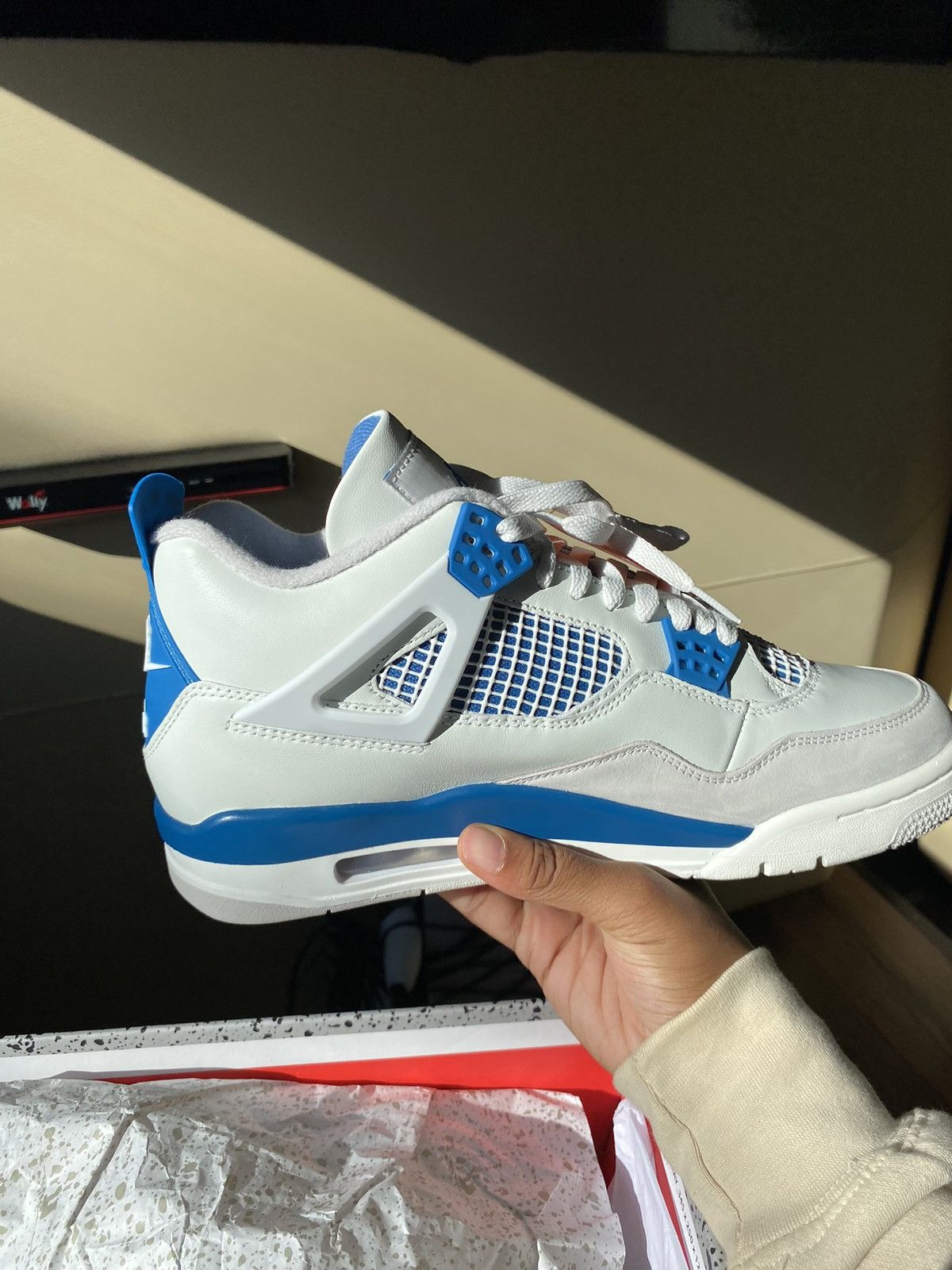Jordan Brand Jordan 4 Military Blue(SIZE 10) Size US 10 / EU 43 - 6 Thumbnail
