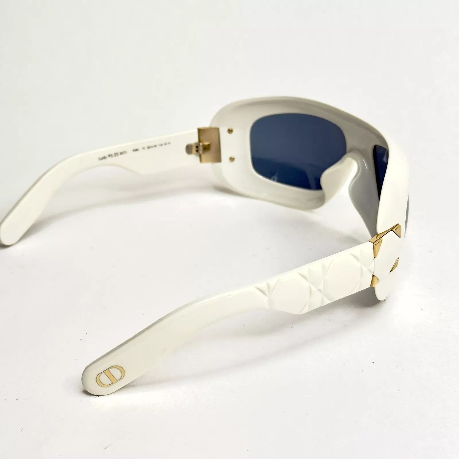 Christian Dior Monsieur CHRISTIAN DIOR Lady 9522 White M1I Sunglasses CD40136I 95.22 Size ONE SIZE - 9 Thumbnail