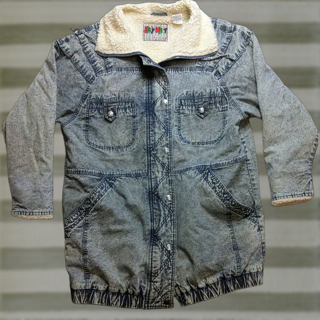 Vintage VINTAGE East West Denim Jacket Medium M Blue Pais Panda Sherpa Lined Button Zipper Long Sleeve Casual Hip Hop 80s 90s Grunge Music Womens Jacket Size M / US 6-8 / IT 42-44 - 1 Thumbnail