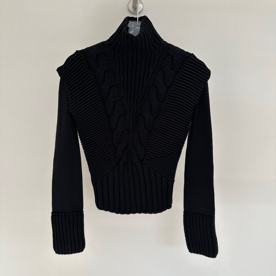 Alexander McQueen Alexander McQueen Black Adjustable Sleeve Wool Sweater Size M / US 6-8 / IT 42-44 - 1 Thumbnail