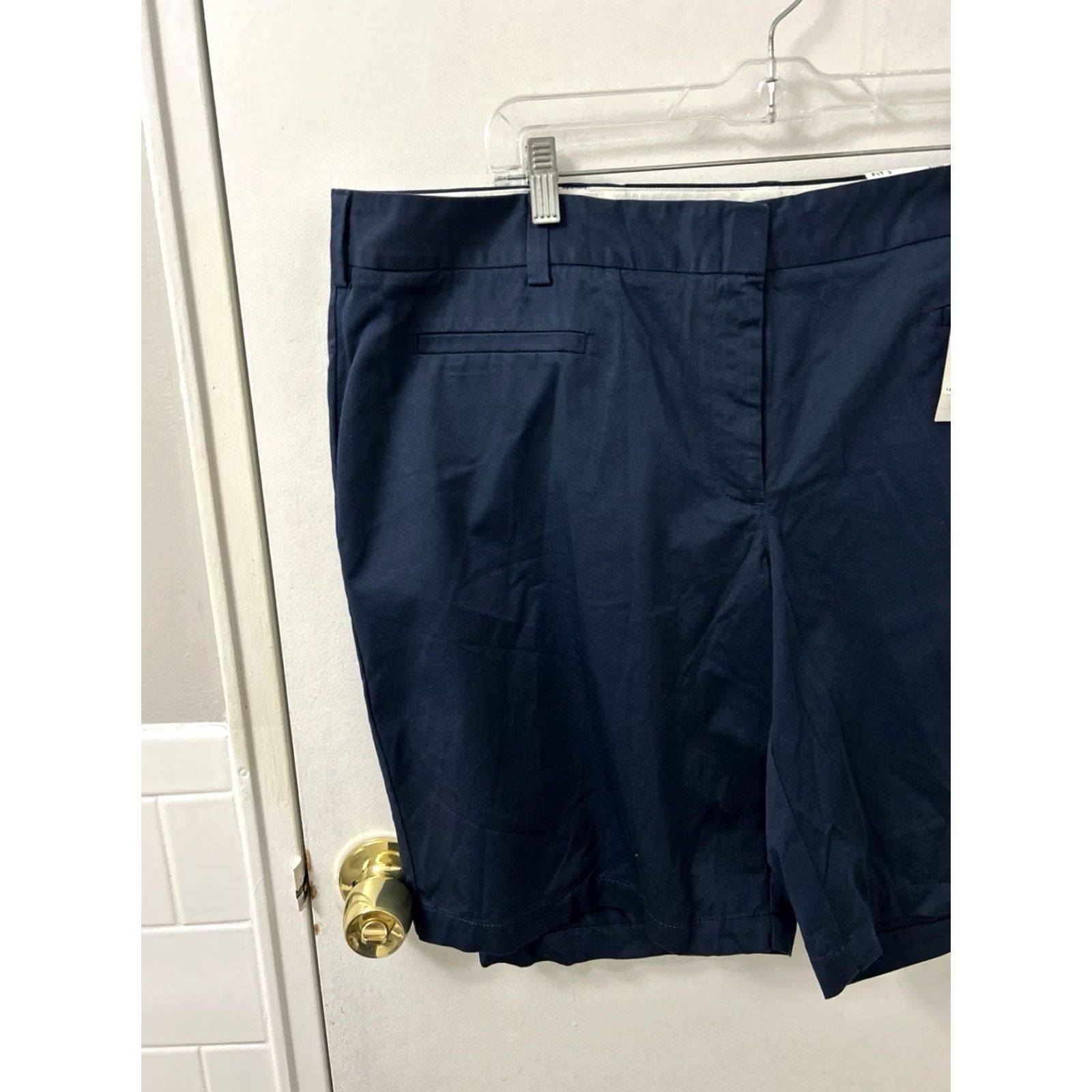 Lands' End Lands' End Fit 2 Chino Shorts Womens 20W Navy 10" Inseam NWT 5 MSRP Size 42" / US 20 - 5 Thumbnail
