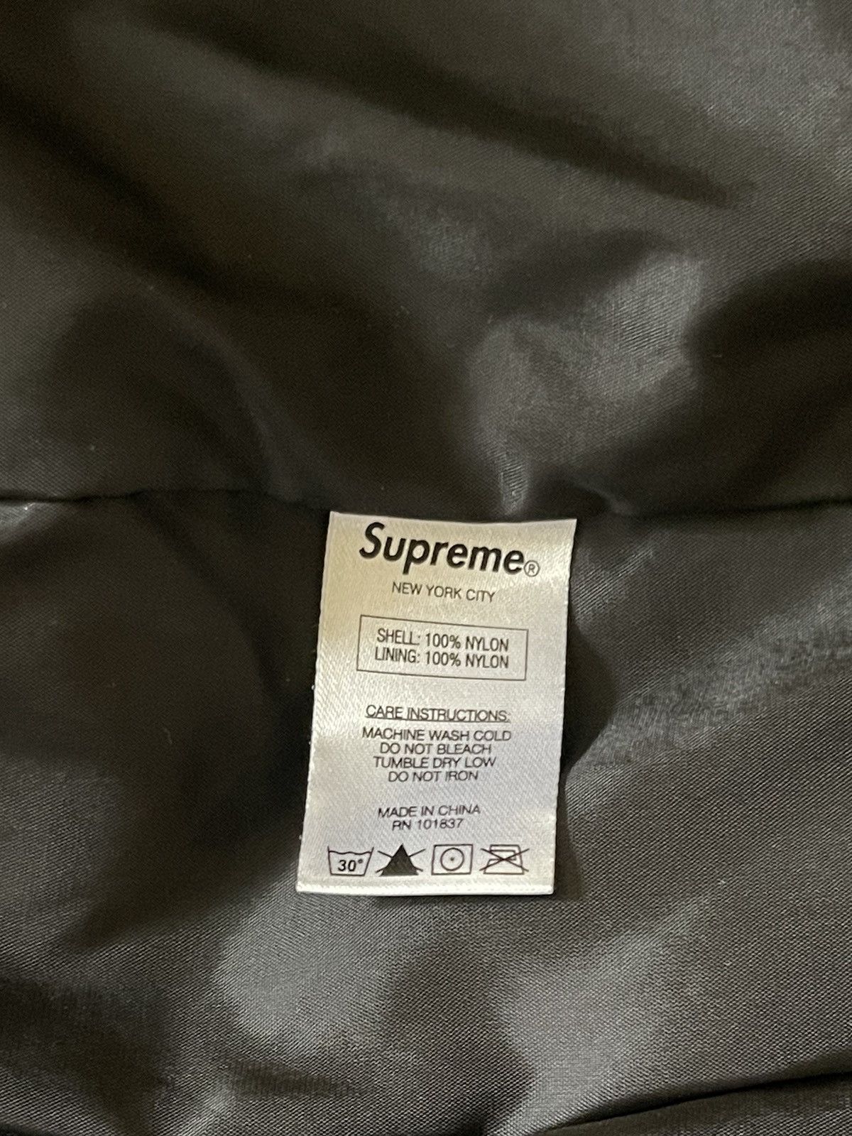 Supreme Black Supreme Script Varsity Puffer Sz. L Size US L / EU 52-54 / 3 - 12 Thumbnail