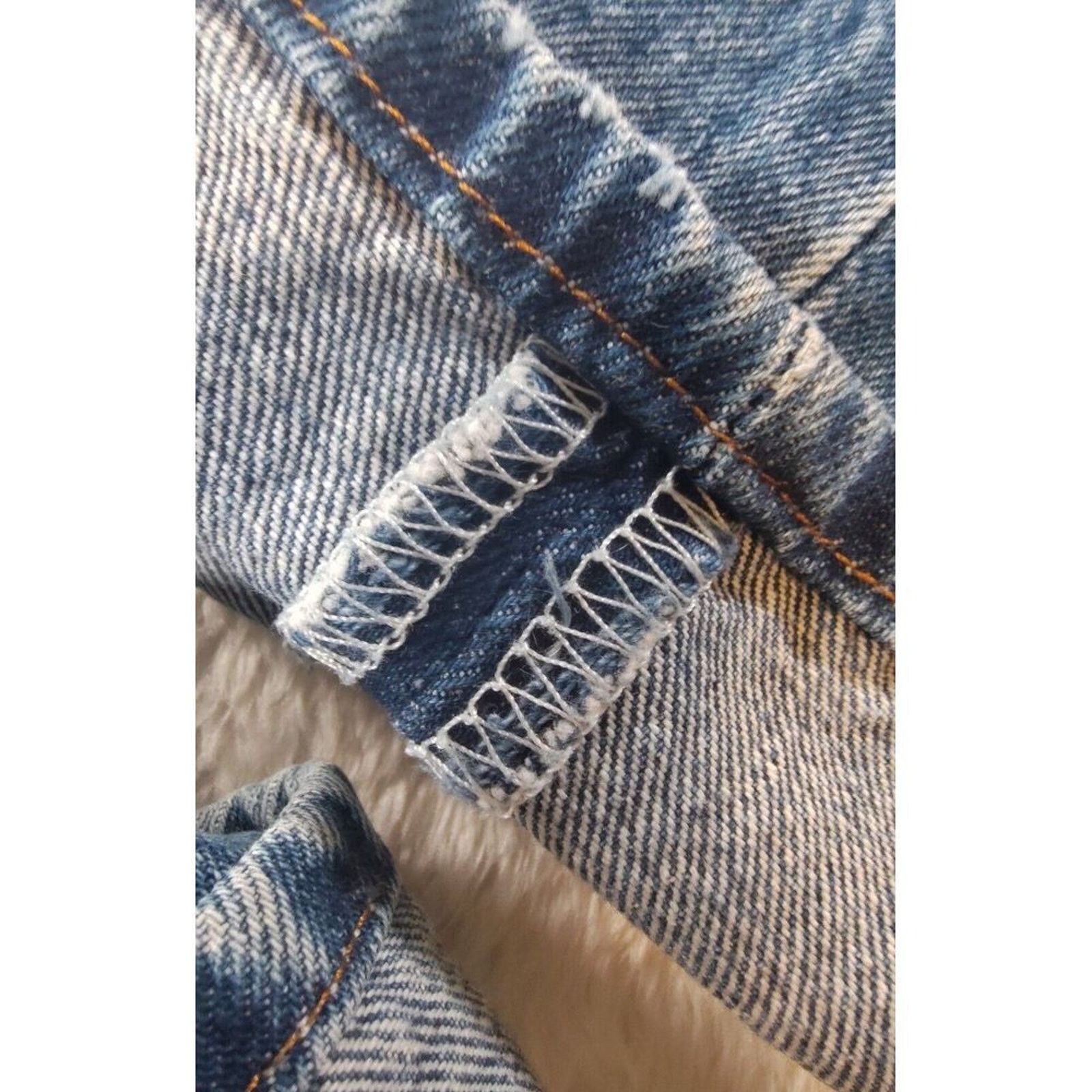 Levi's Levis 501 Vintage 1994 Jeans Men 40x32 Blue Button Fly Size US 40 / EU 56 - 10 Thumbnail