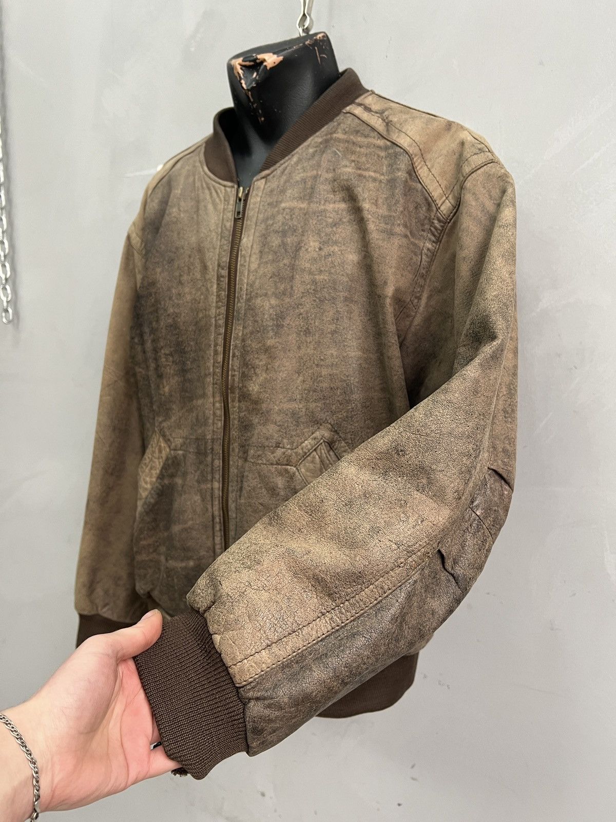 Schott Leather ma 1 bomber jacket retro vibe streetwear y2k Size US M / EU 48-50 / 2 - 4 Thumbnail